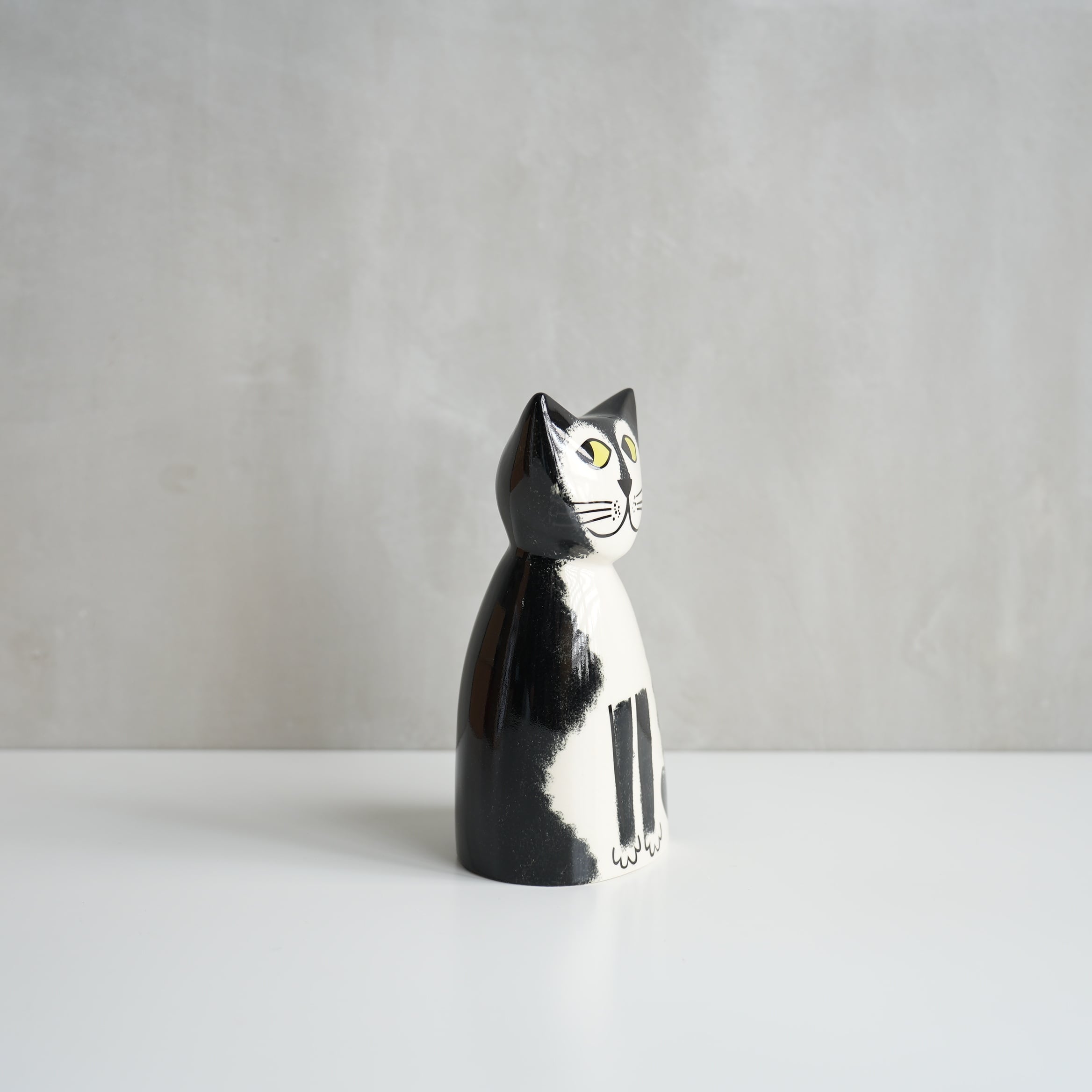 Hannah Turner Money Box Cat Black