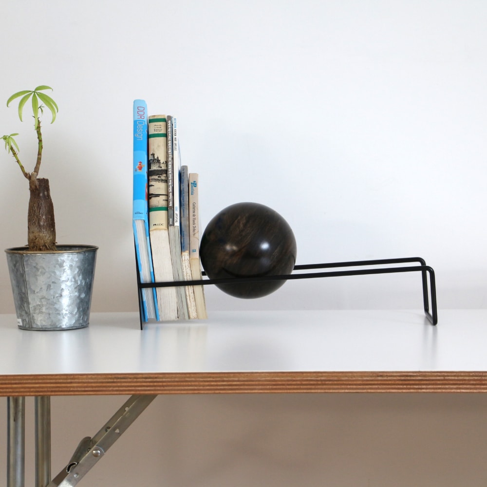 Slope Book End Black