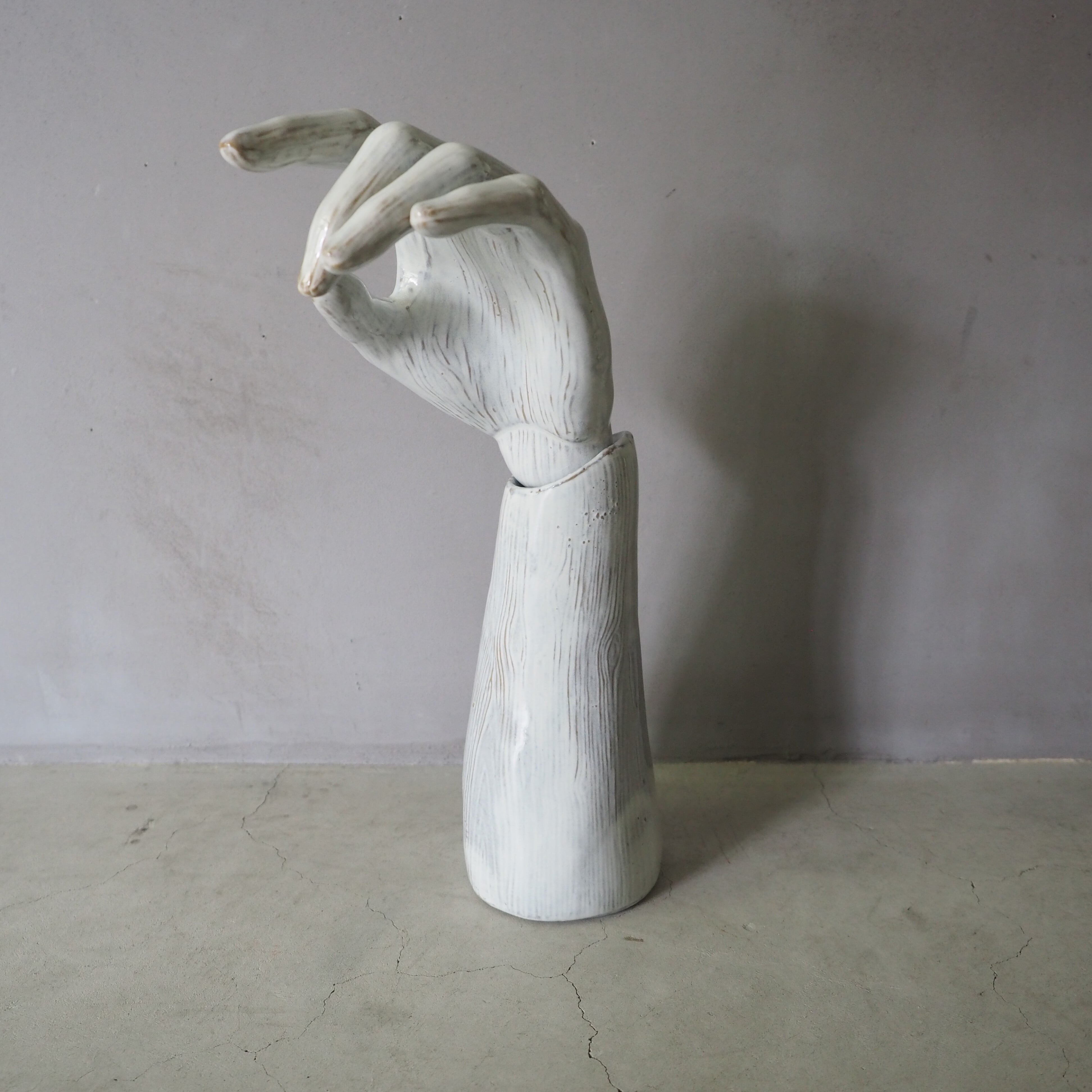 Puppet Arm White HN-001-05