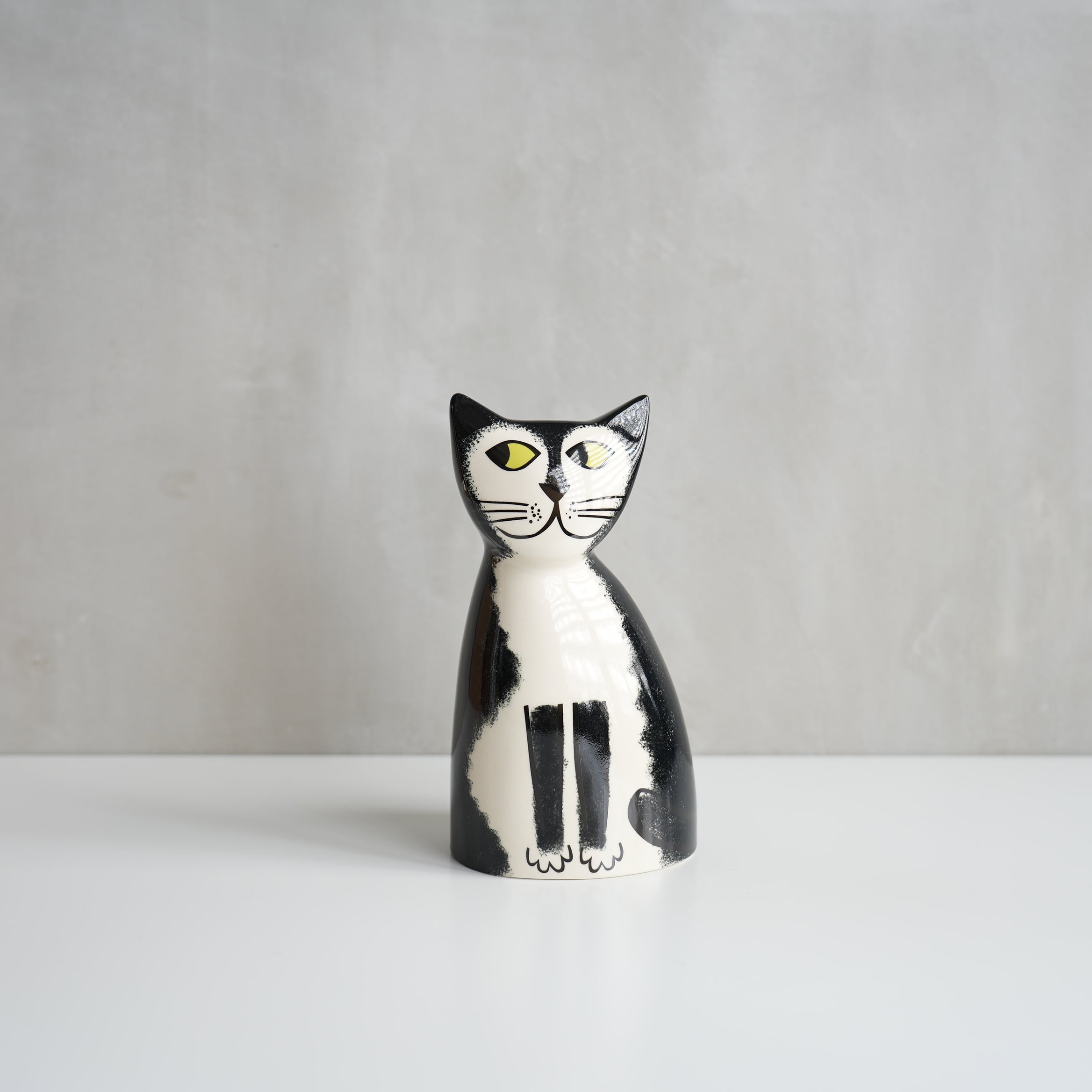 Hannah Turner Money Box Cat Black