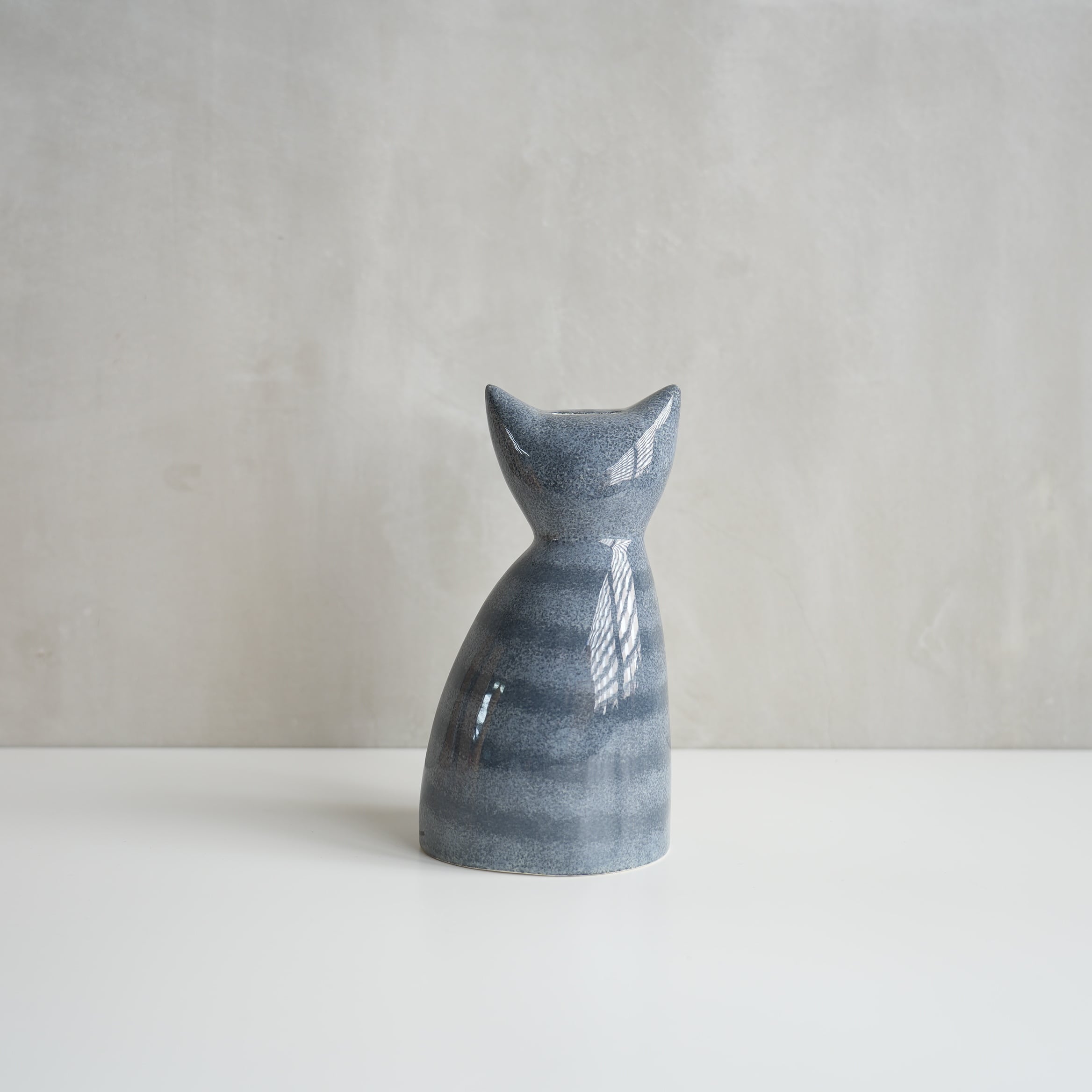 Hannah Turner Money Box Cat Gray