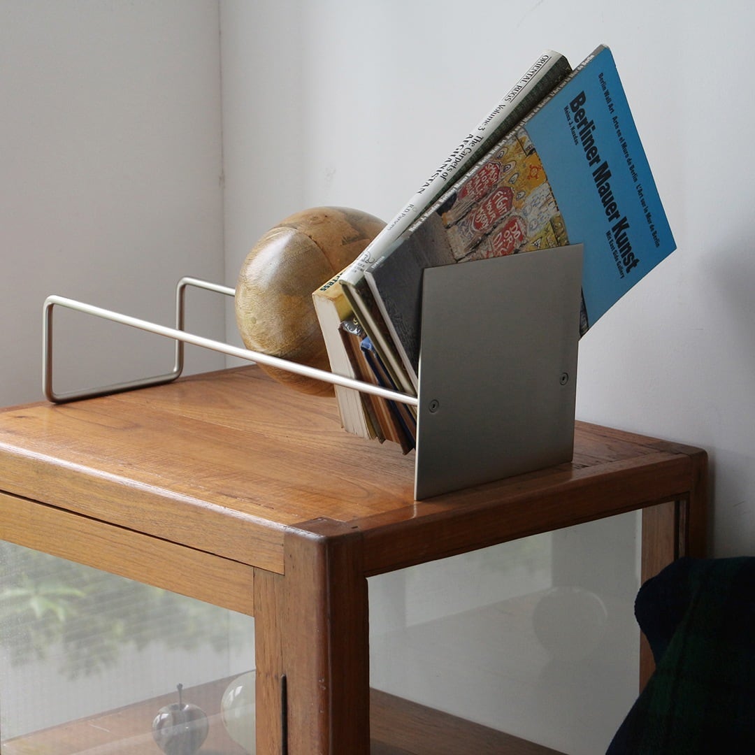 Slope Book End Silver