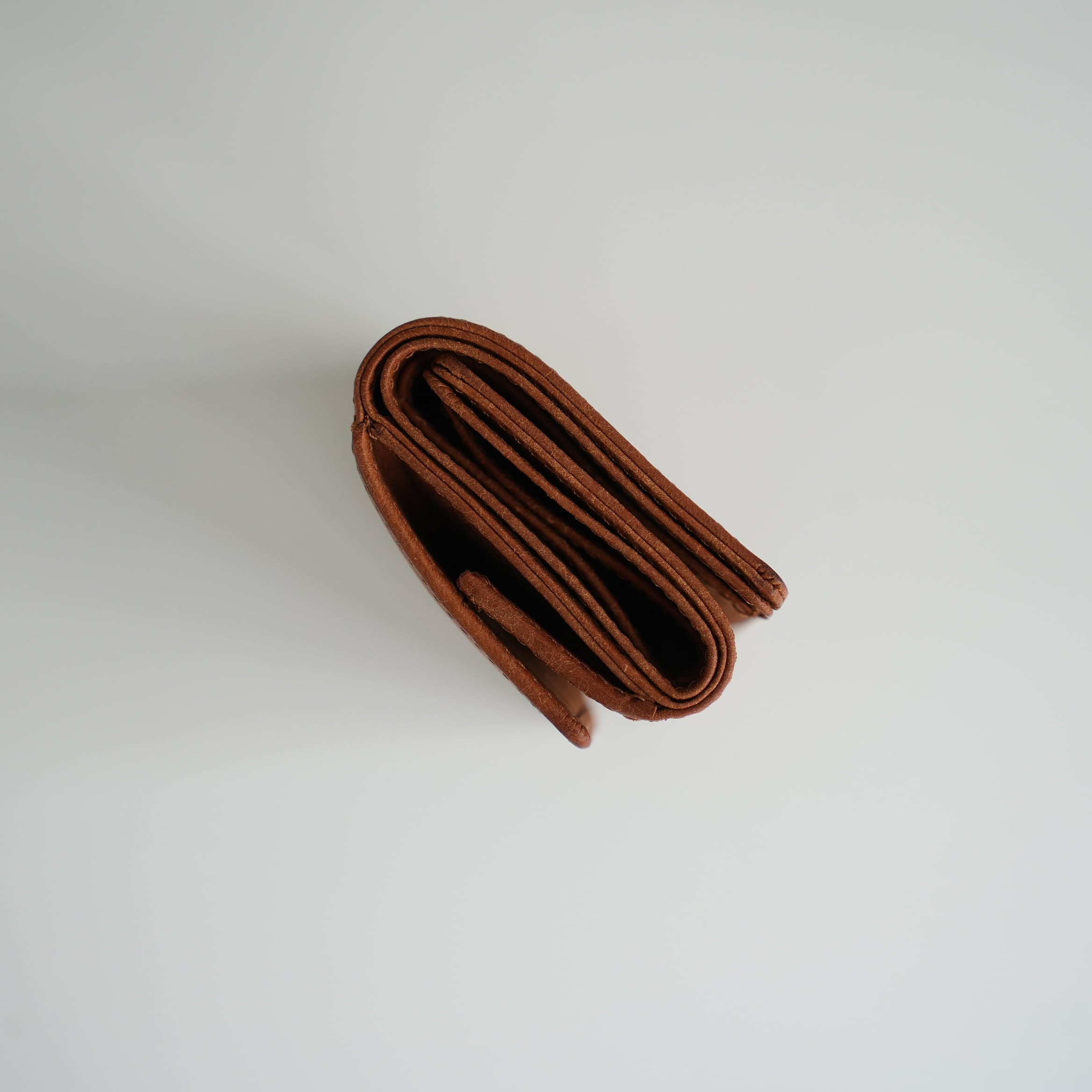 PB 三つ折り財布