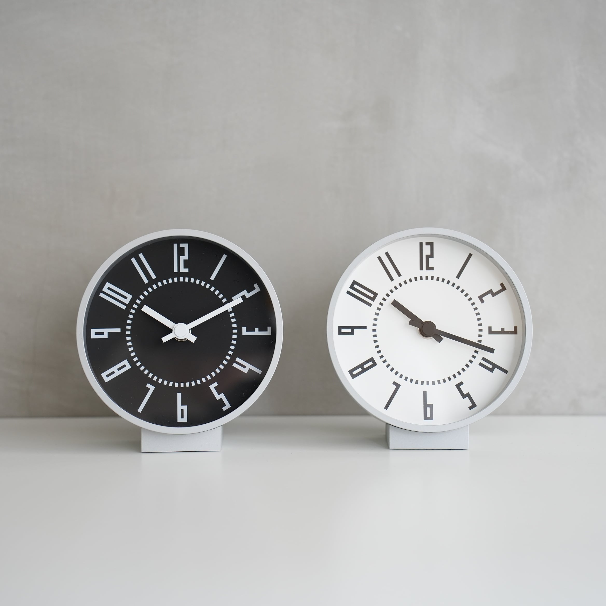 Eki Clock