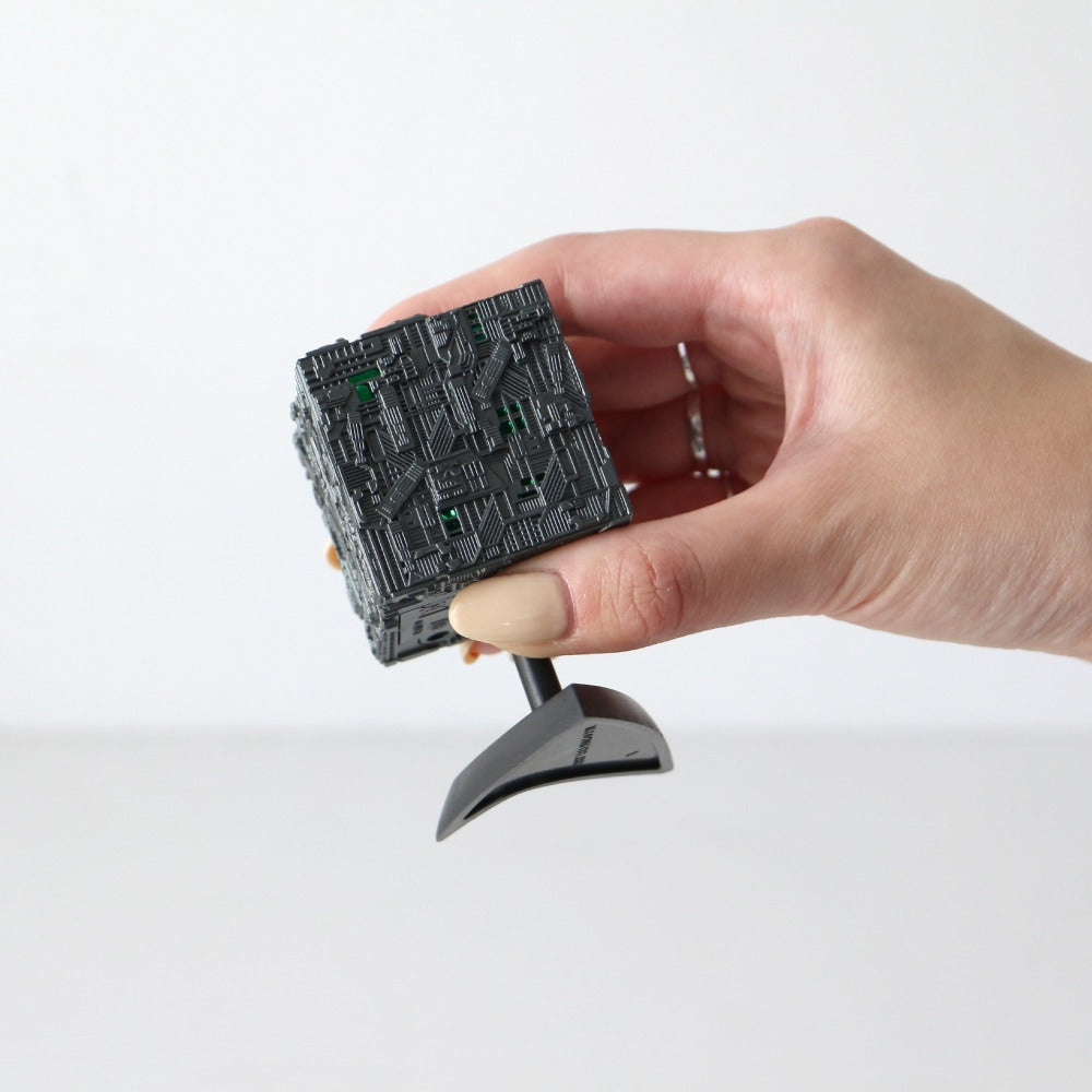 Toy & Book "Star Trek Borg Cube"
