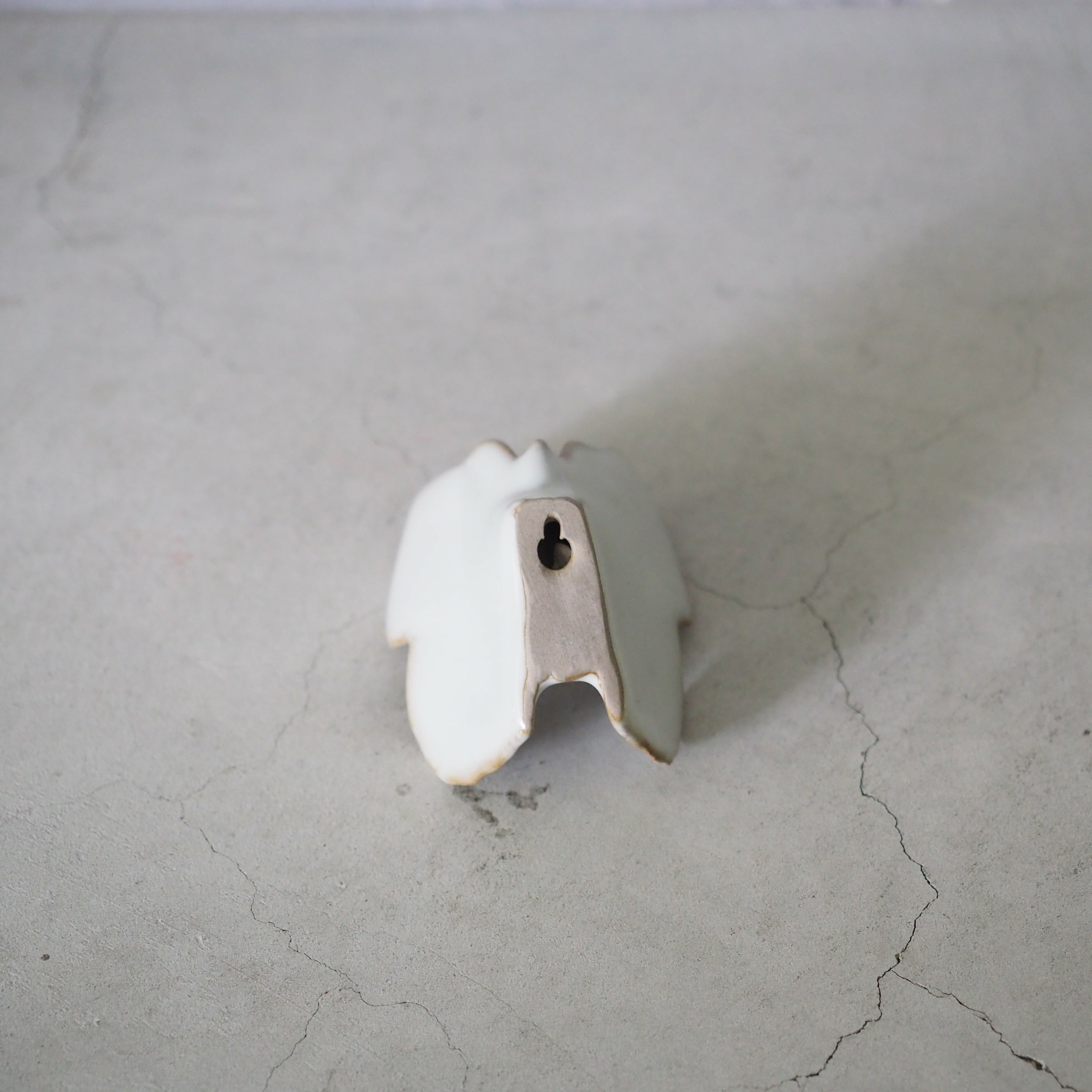 Butterfly Ⅱ White BF-002-05