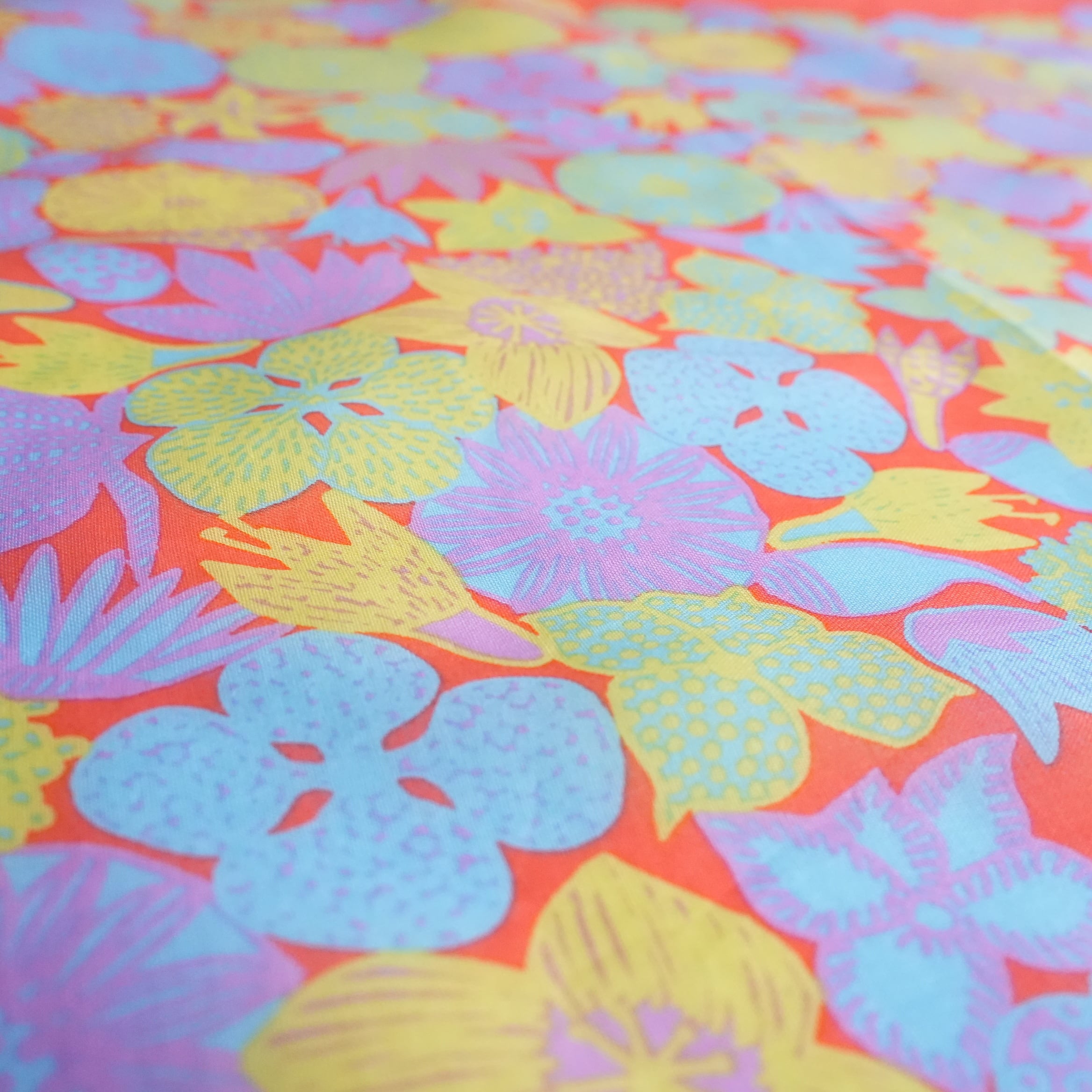 KODUE HIBINO Handkerchief クレイジーフラワー