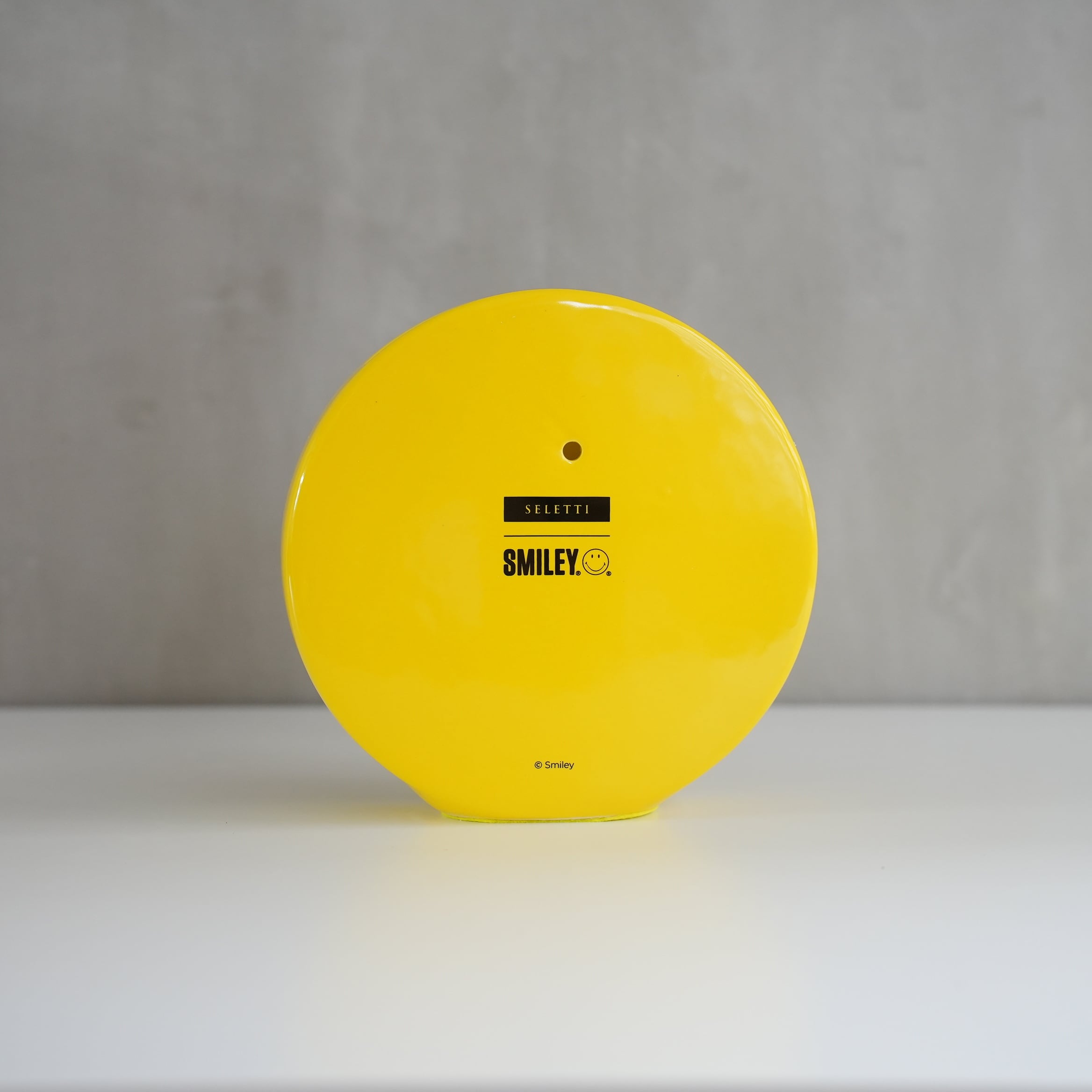 OX Vase Smiley by Andre Saraiva