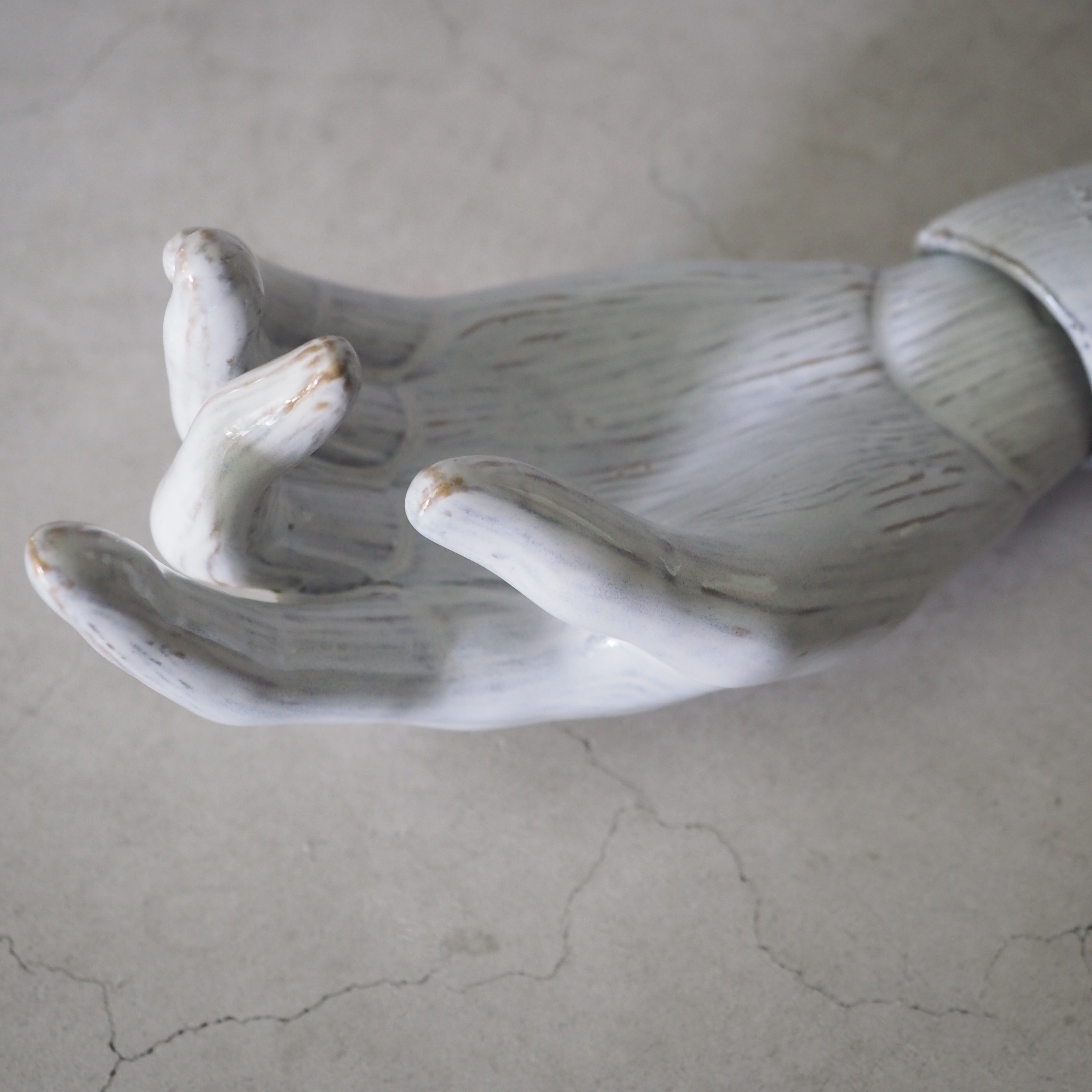 Puppet Arm White HN-001-05