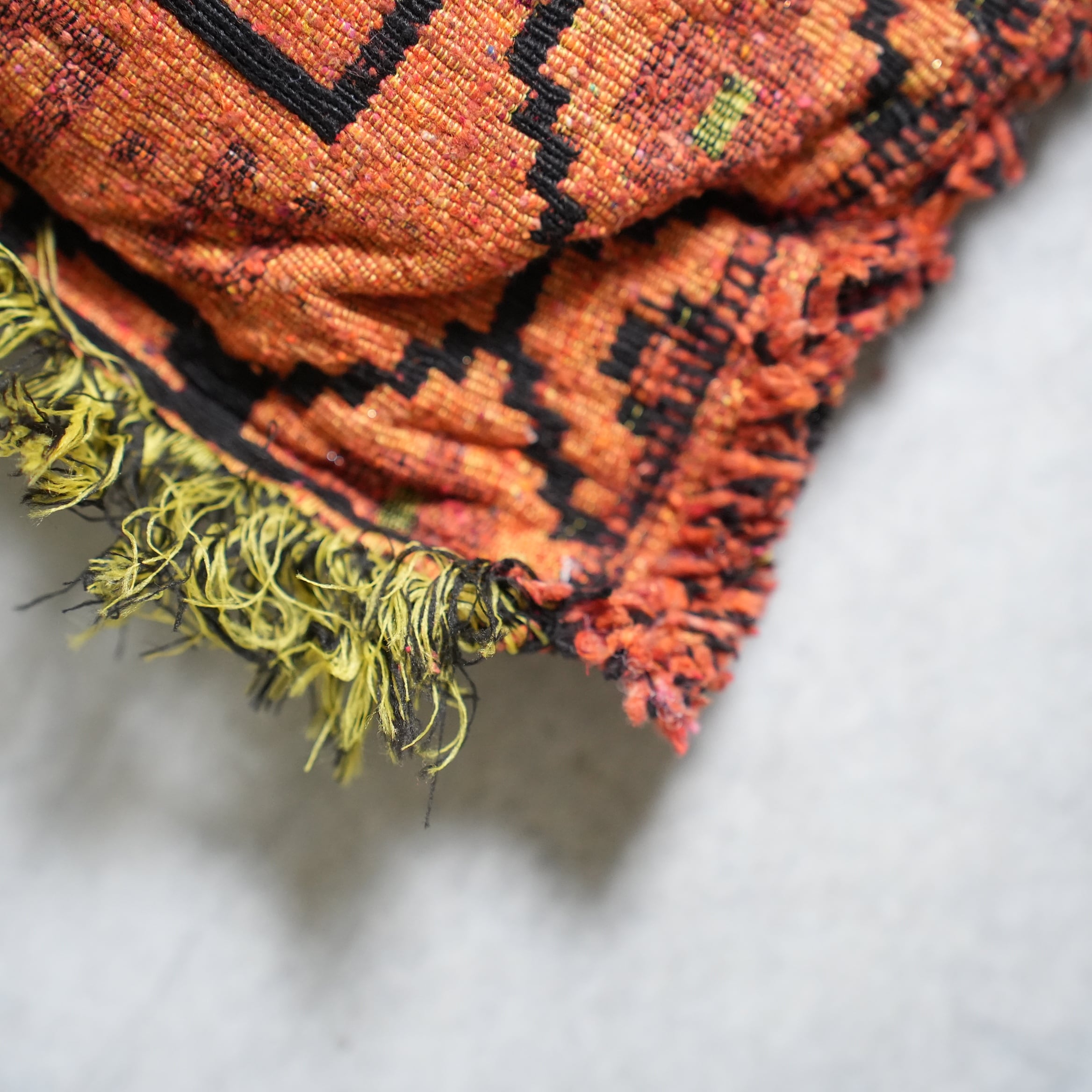 HYBRID INDIAN CUSHION Orange