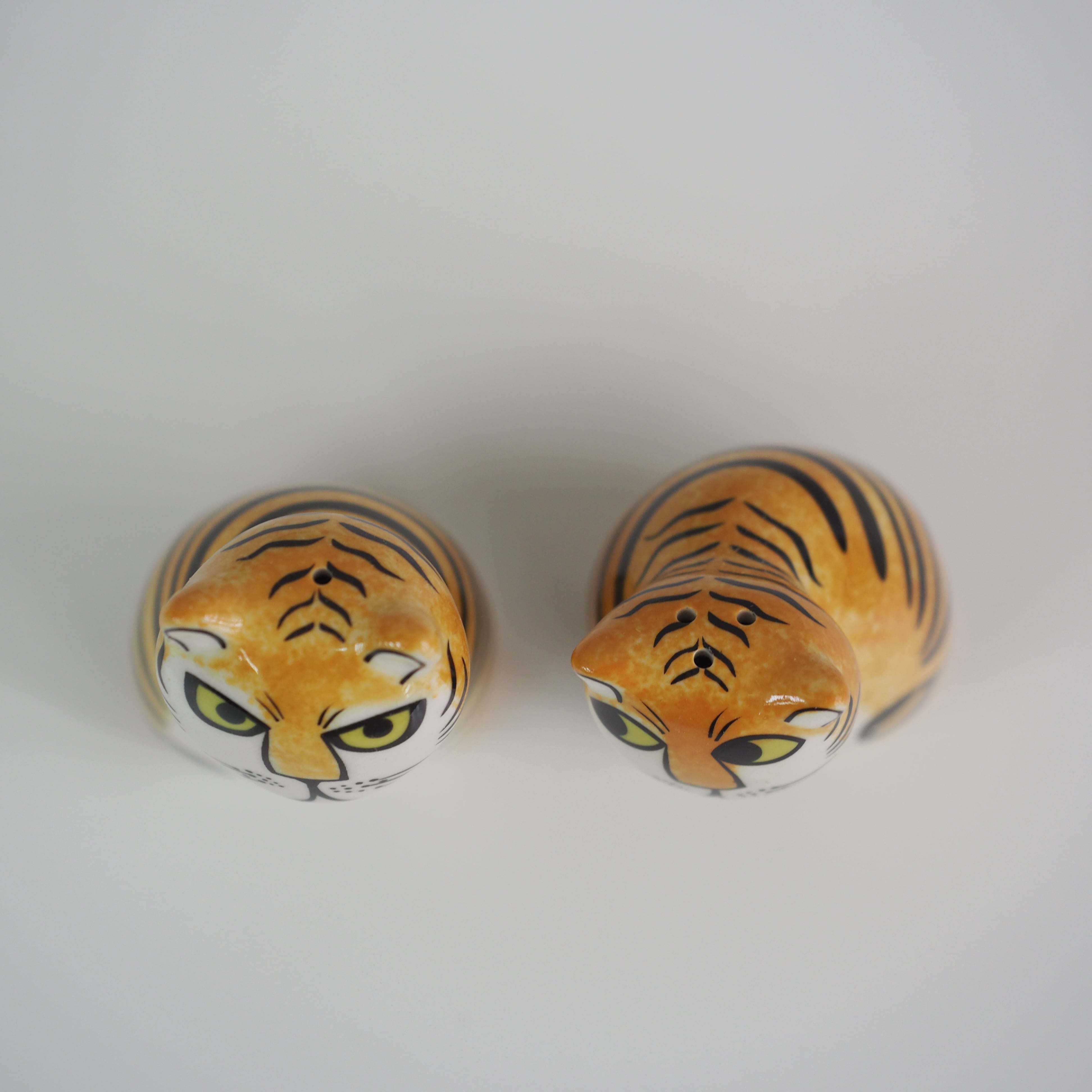 Hannah Turner Salt & Pepper Tiger