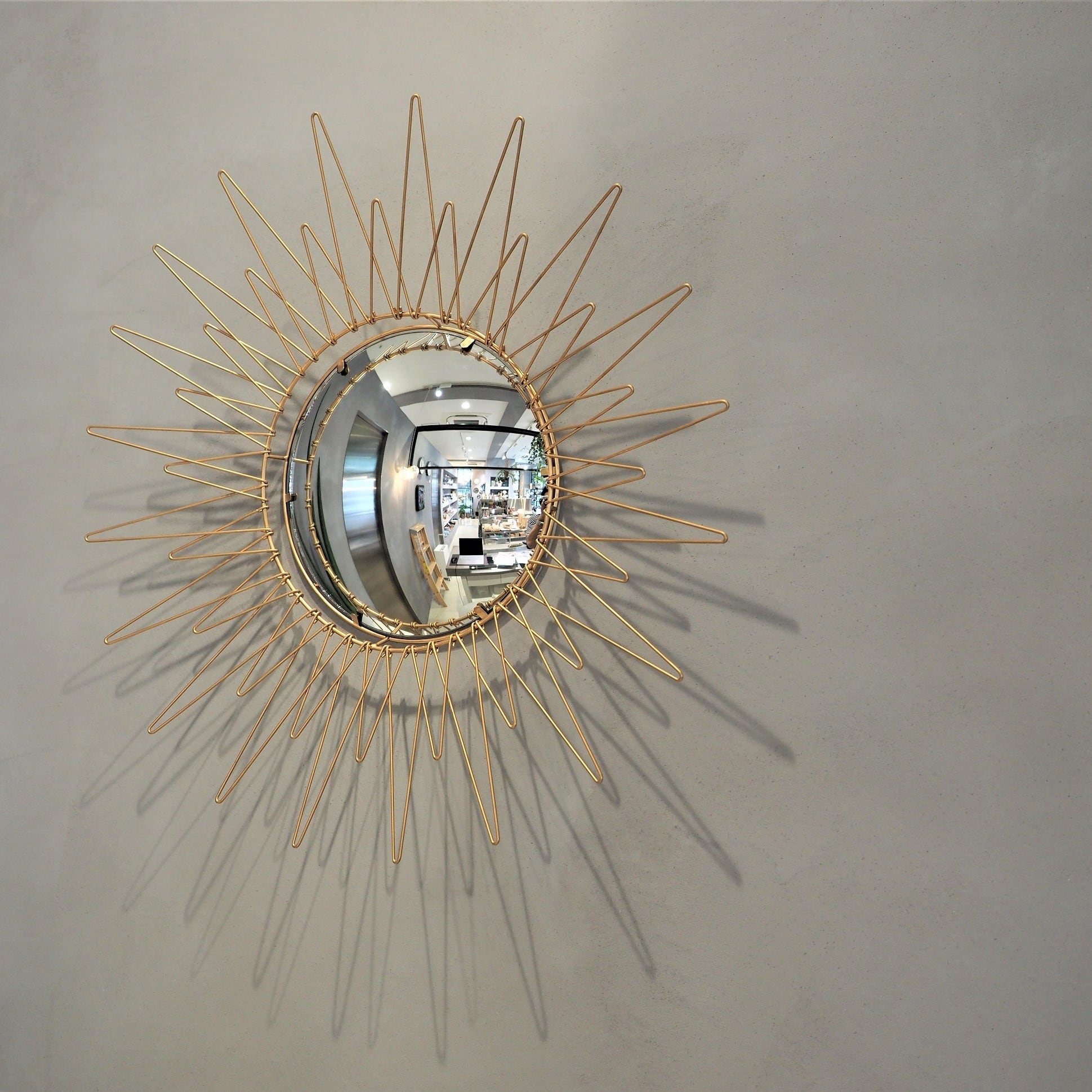 RAY Interior Wall Mirror Gold
