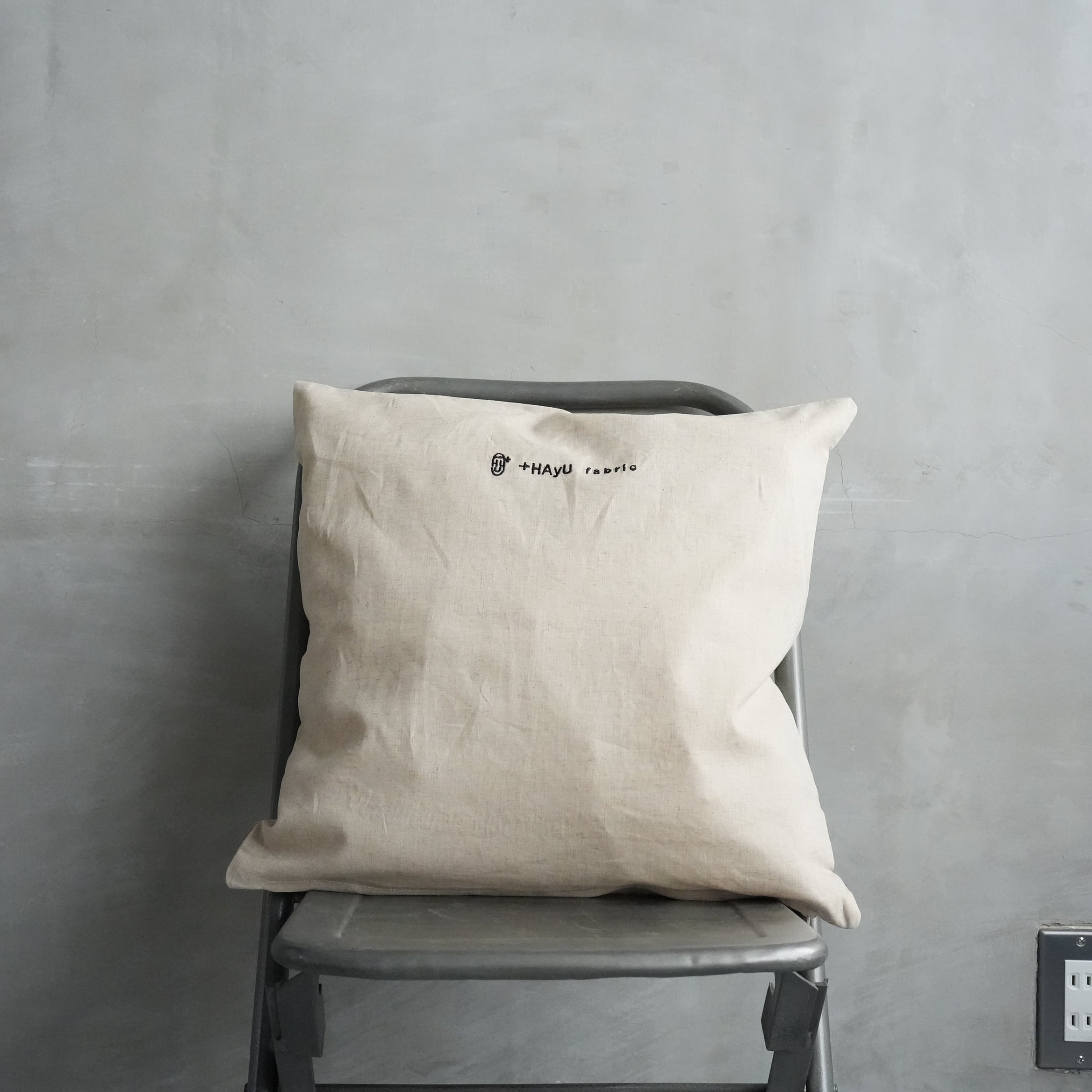 HAyU Cushion Cover Cat & Shampane