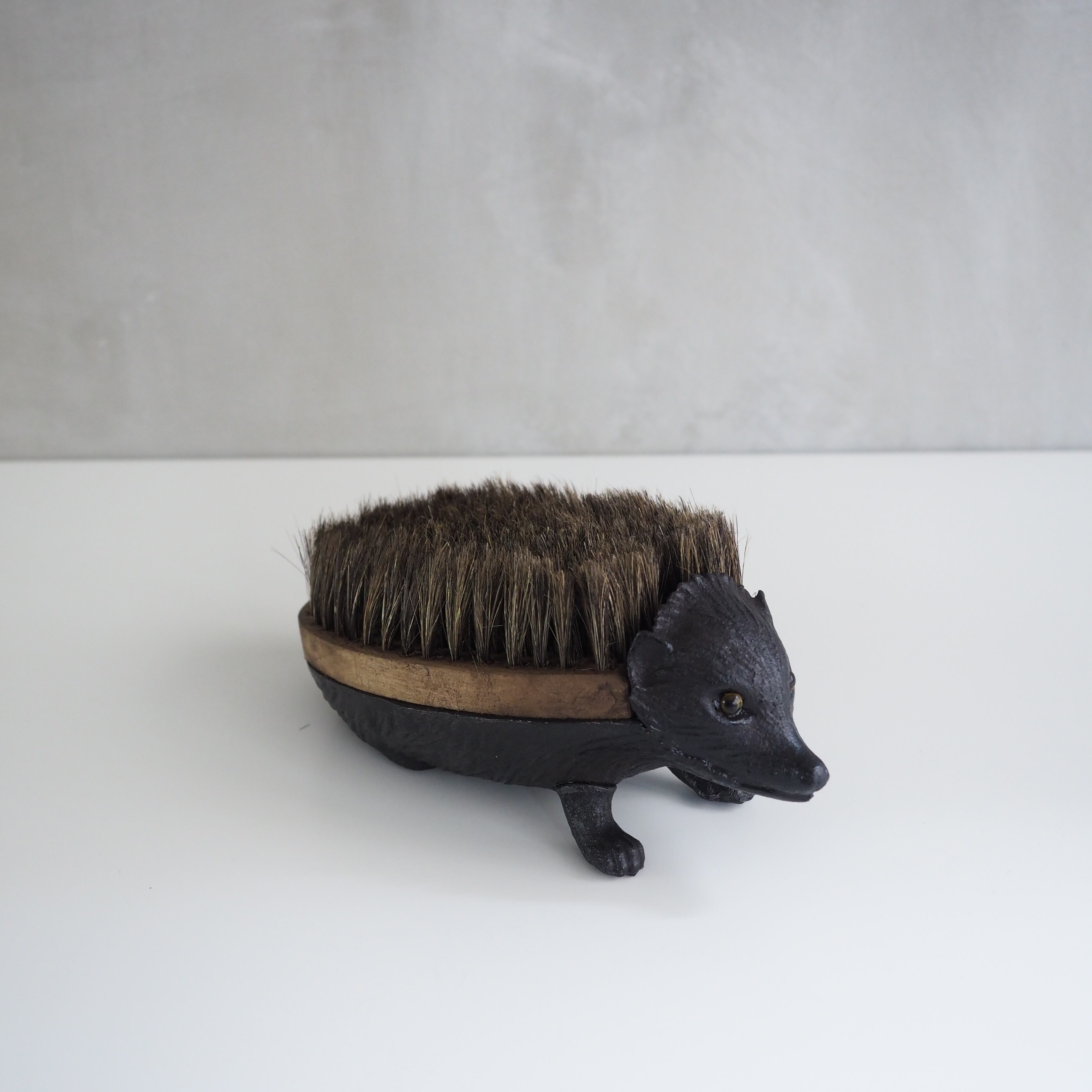 HEDGEHOG FOOT BRUSH