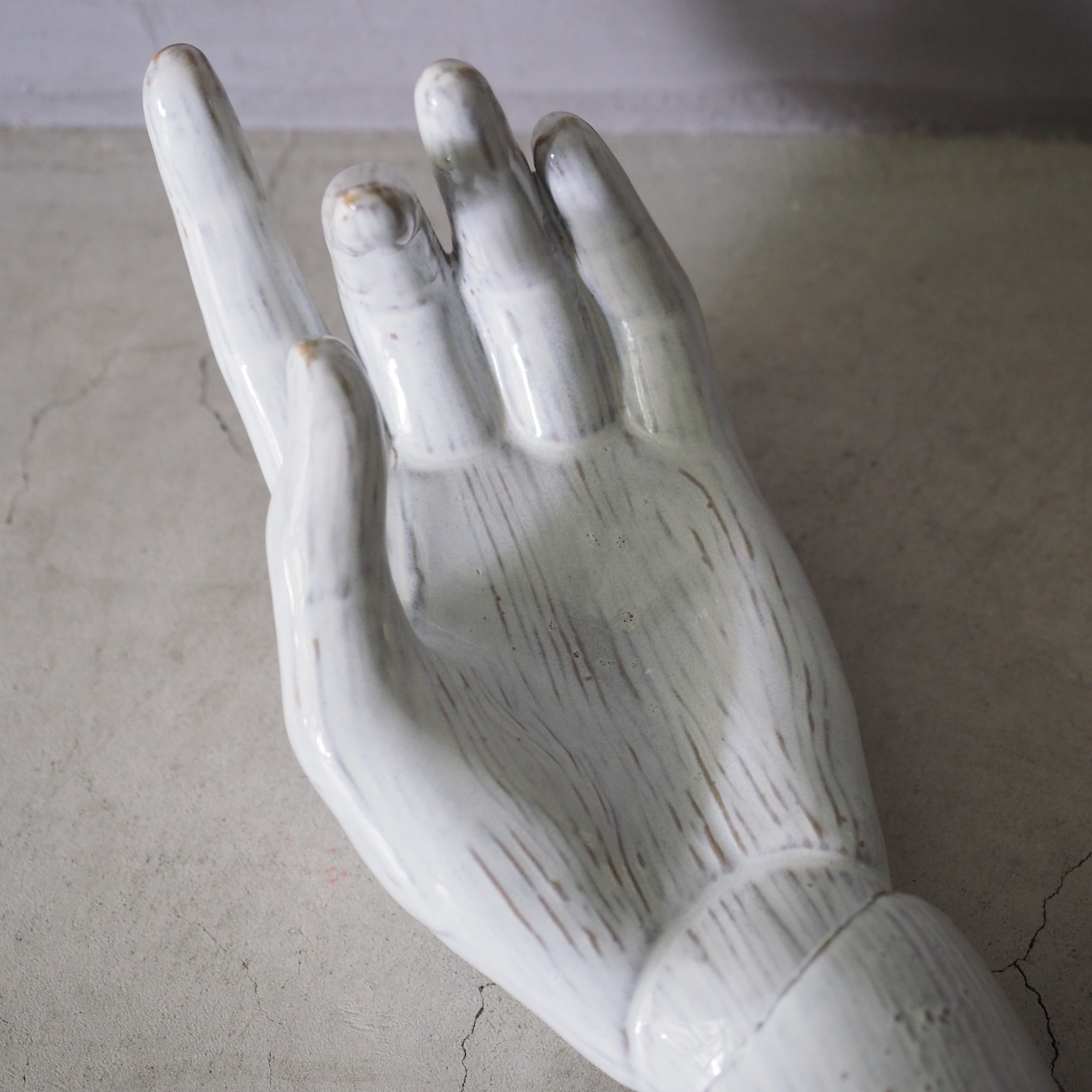 Puppet Arm White HN-001-05