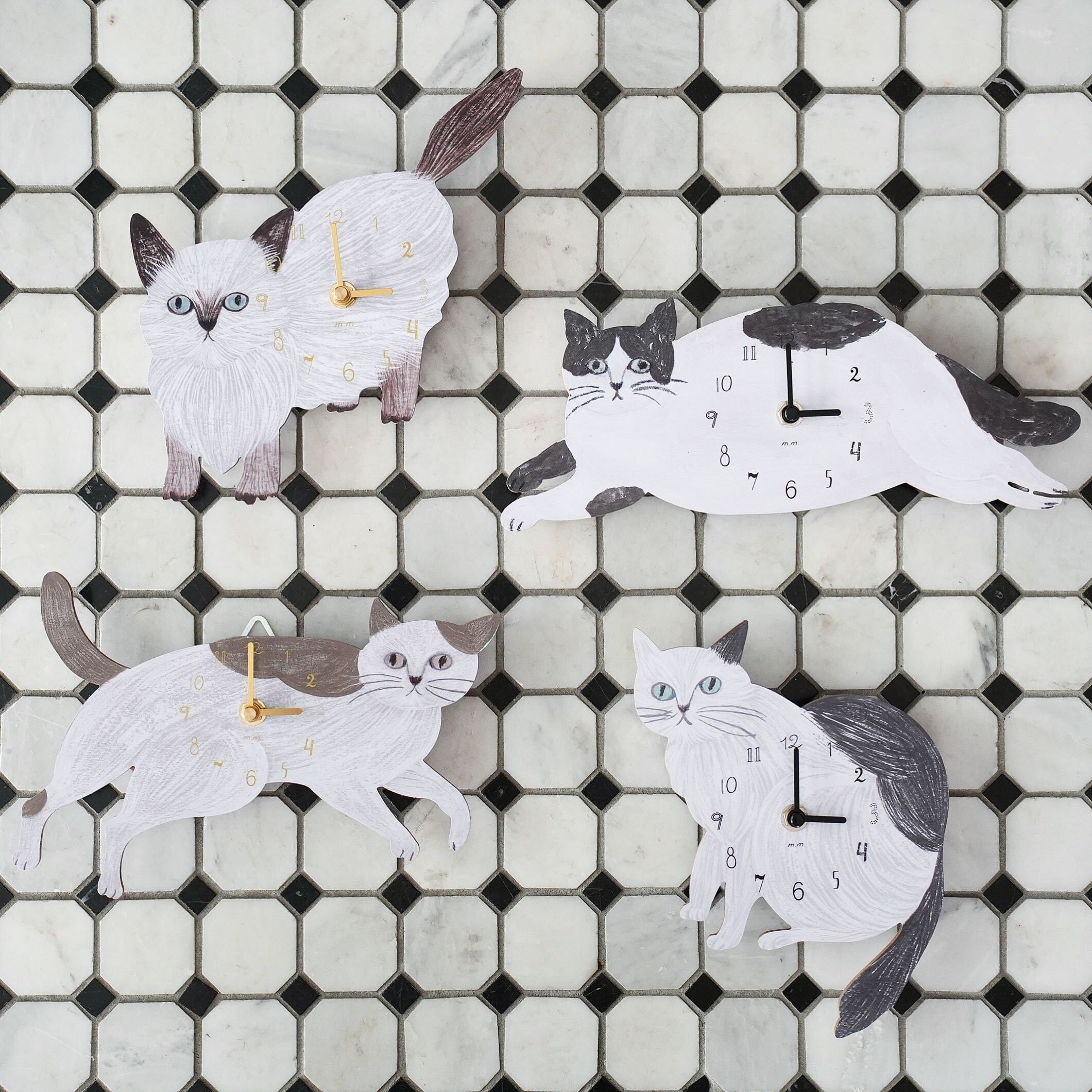 MM Diecut Clock Crown