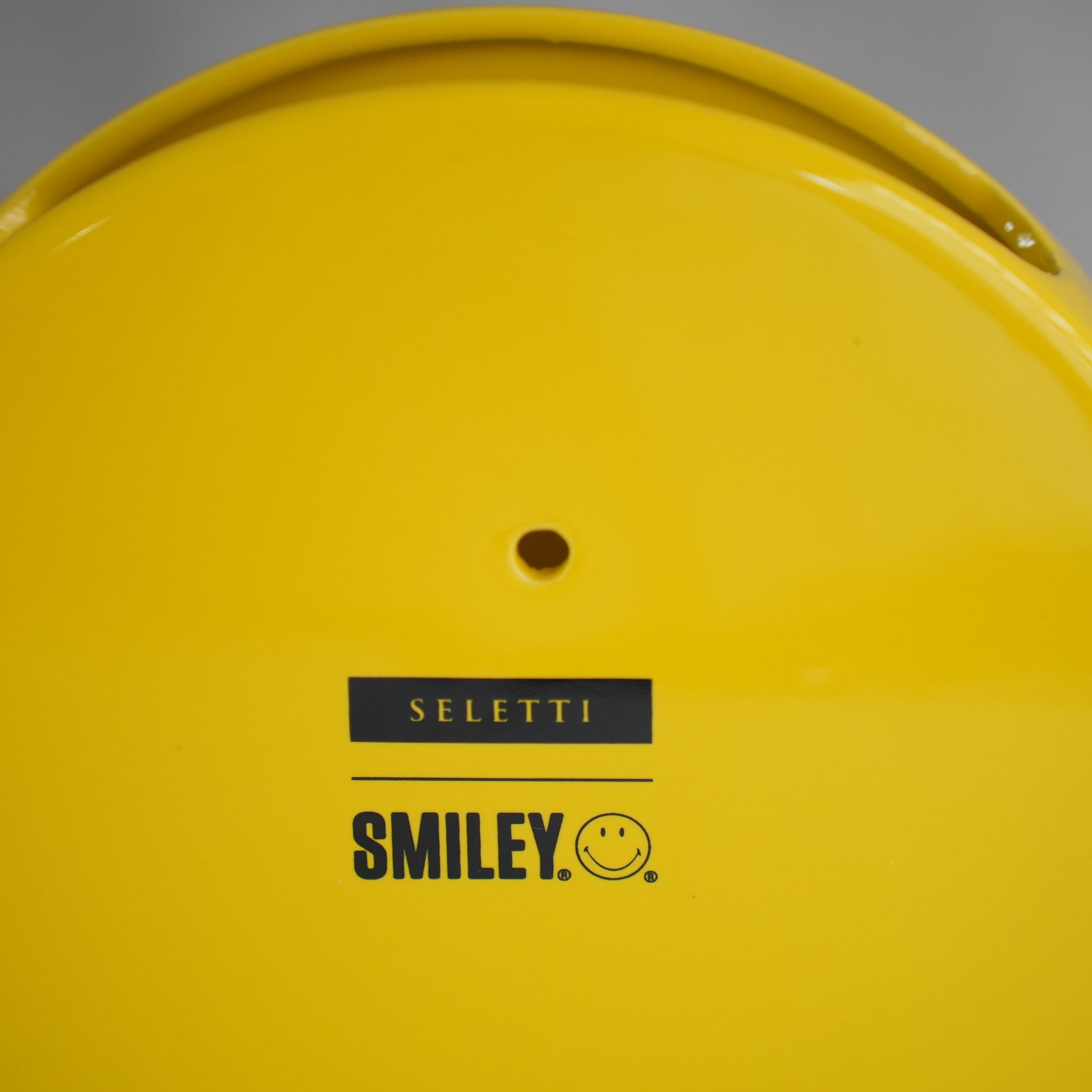 OX Vase Smiley by Andre Saraiva