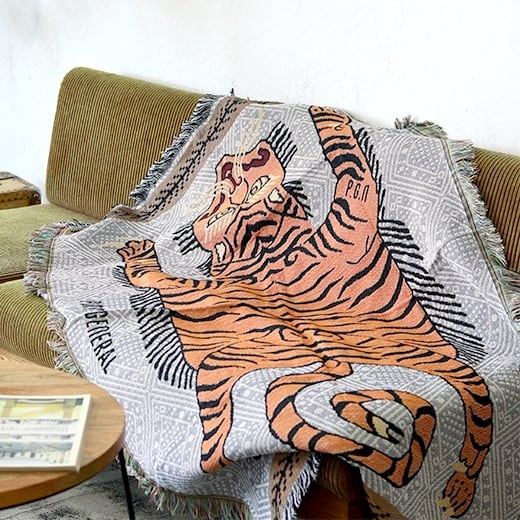 To - Go Throwket Tiger