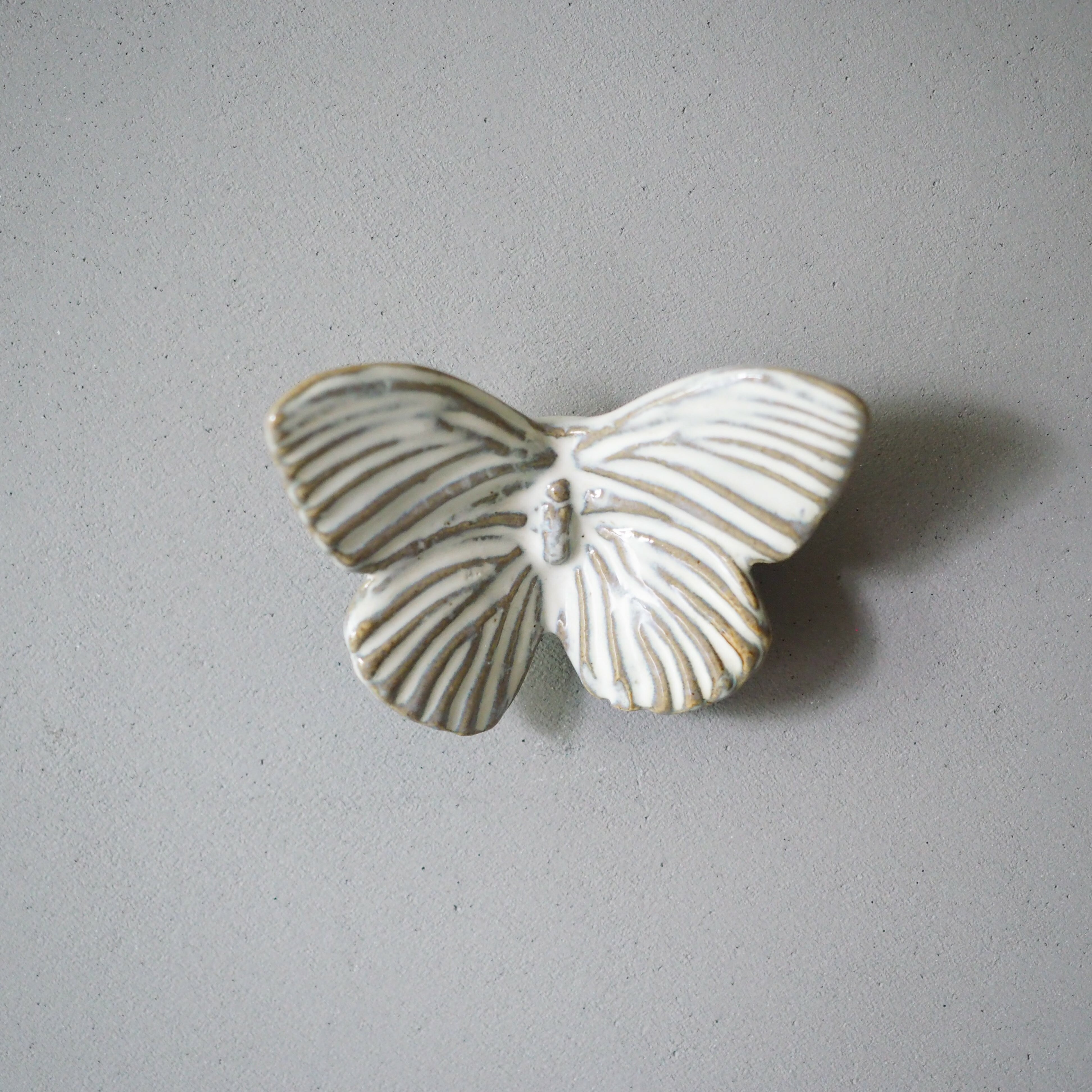 Mini Butterfly I White BF-004-05