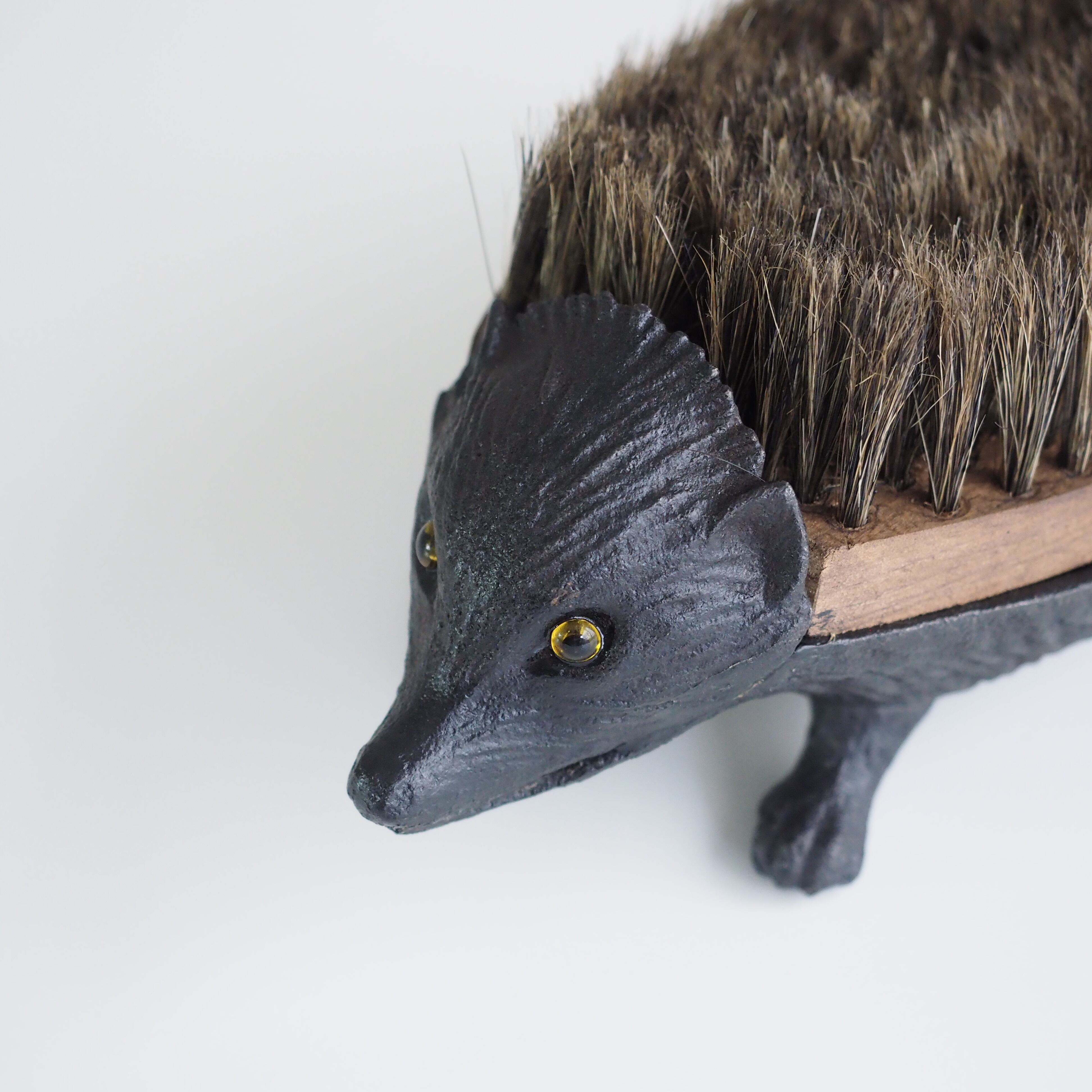 HEDGEHOG FOOT BRUSH
