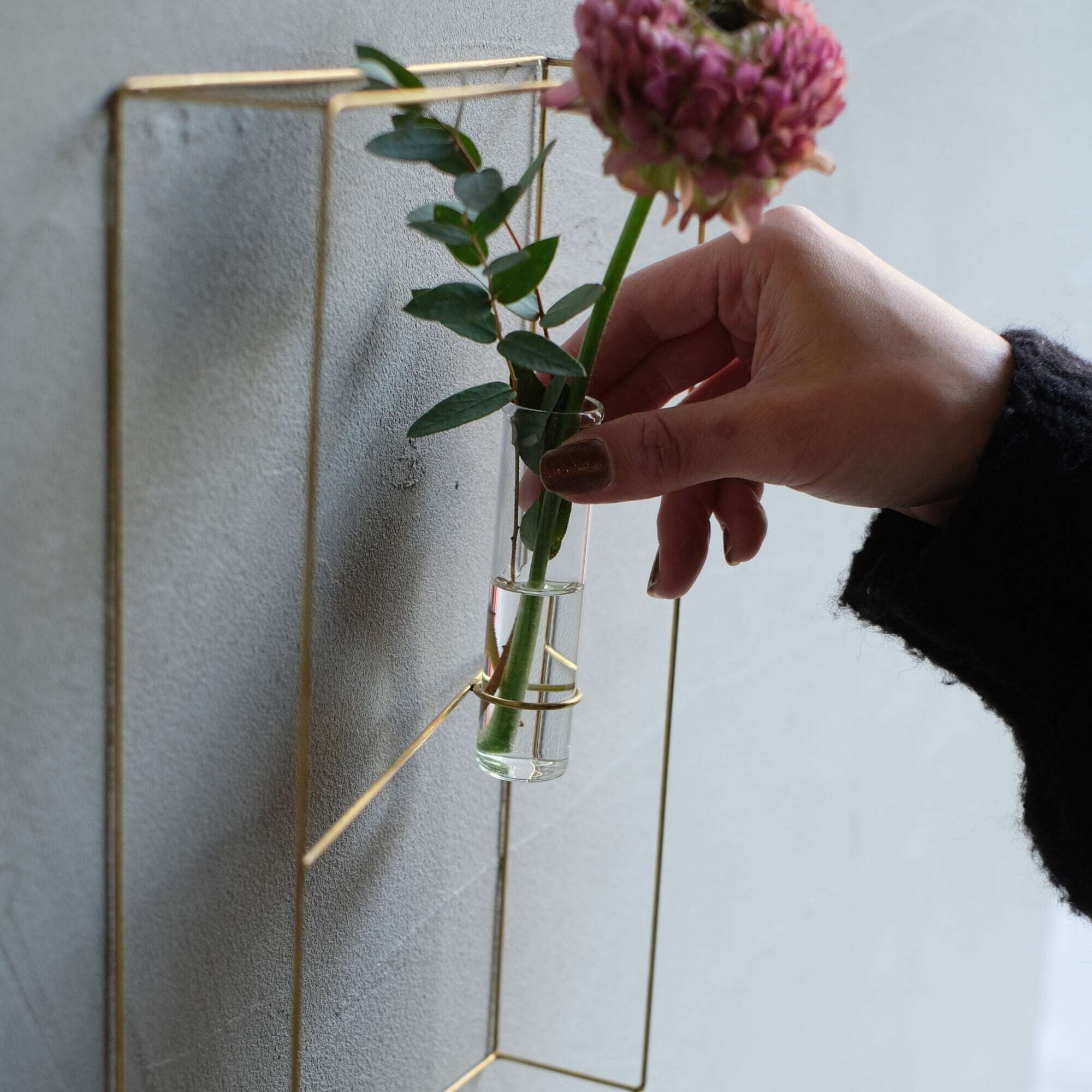 PIKE Frame Brass Vase B