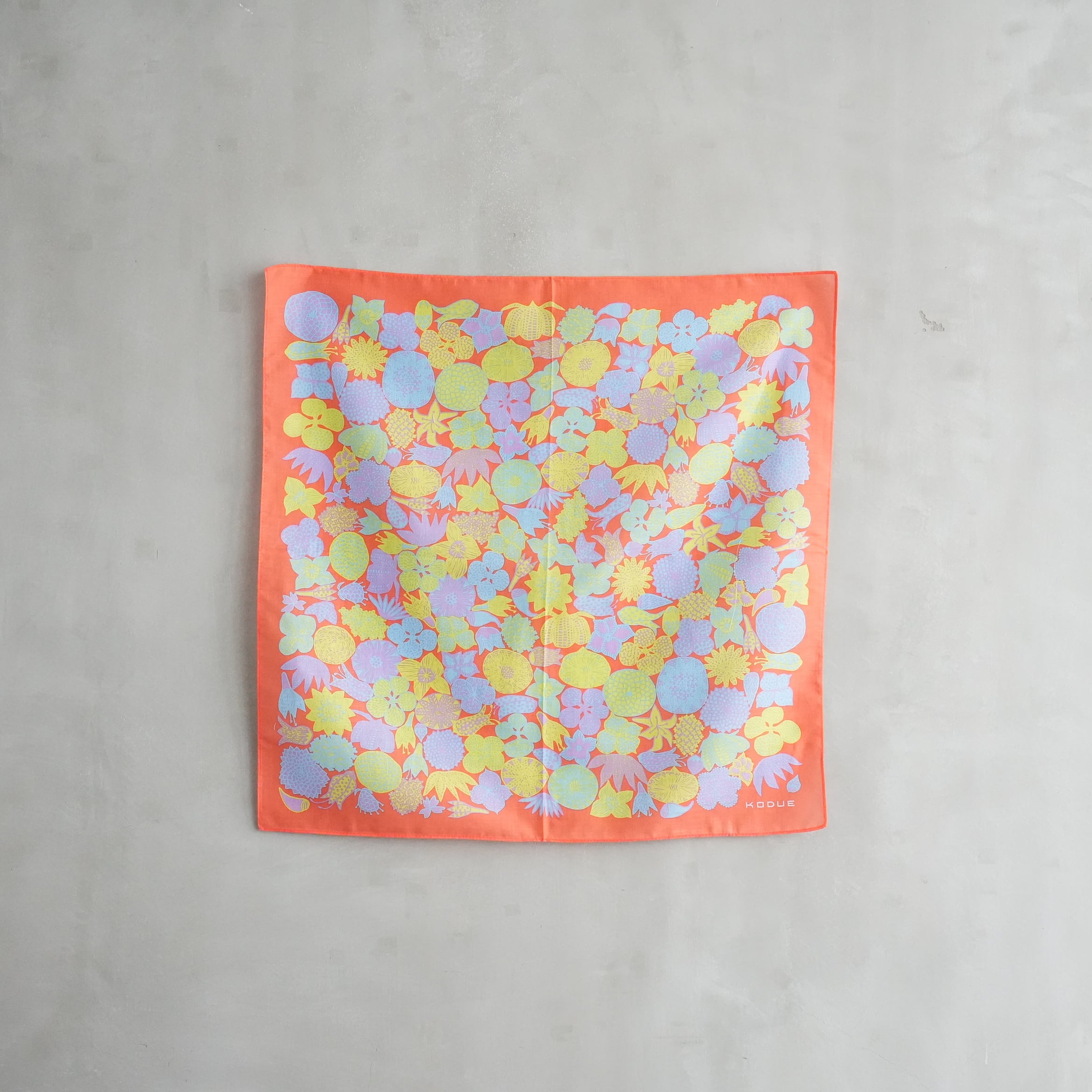 KODUE HIBINO Handkerchief クレイジーフラワー