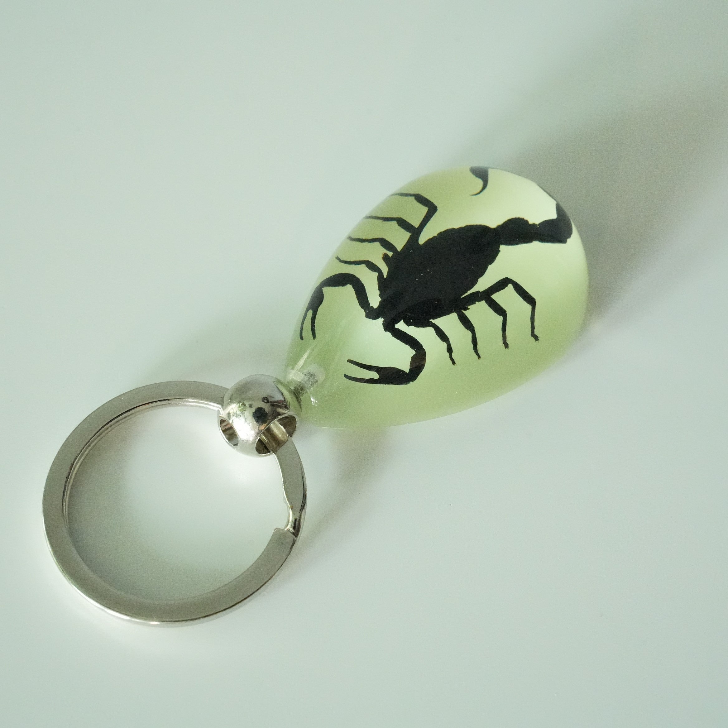 TEAR DROP KEYCHAIN GID