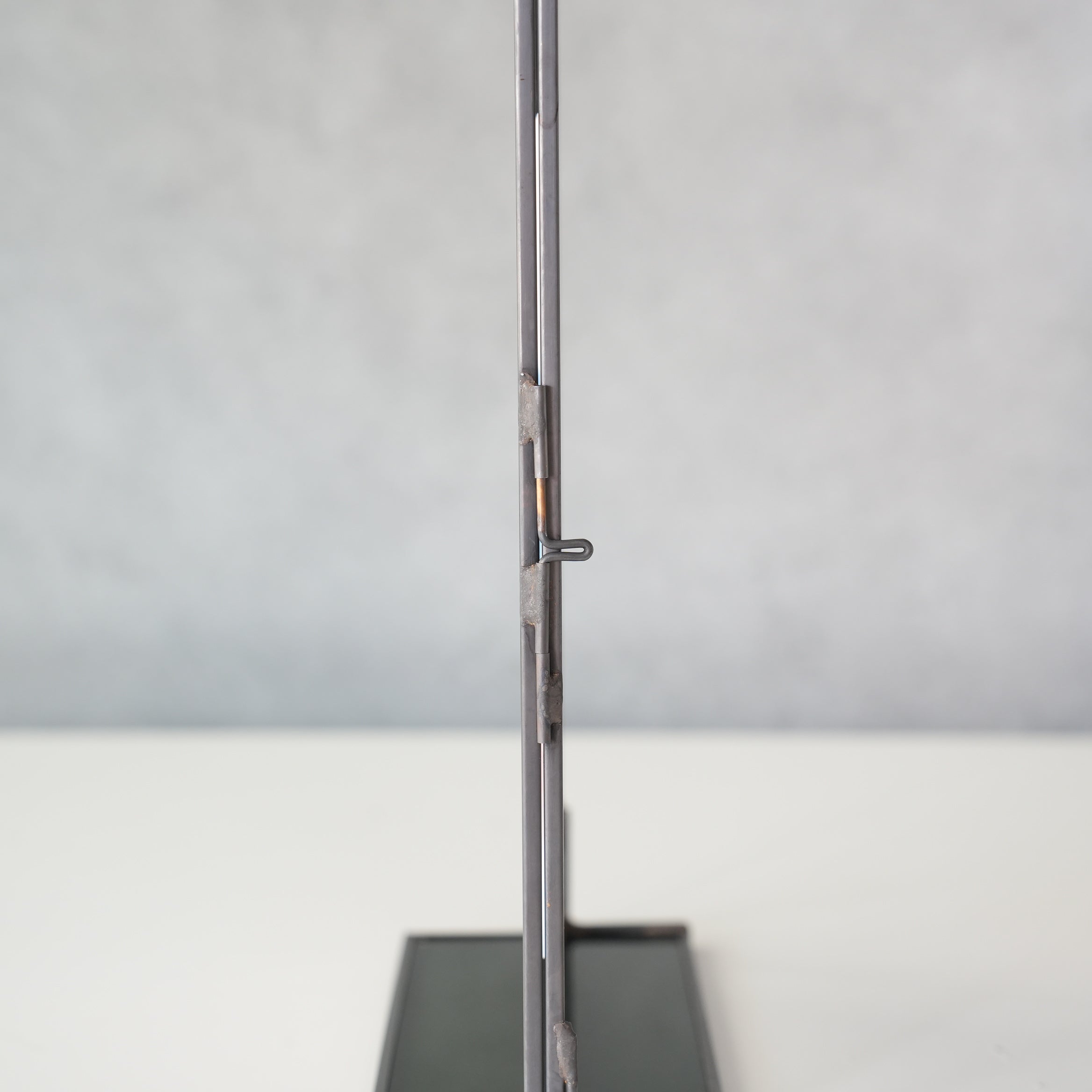 MOR Glass Frame