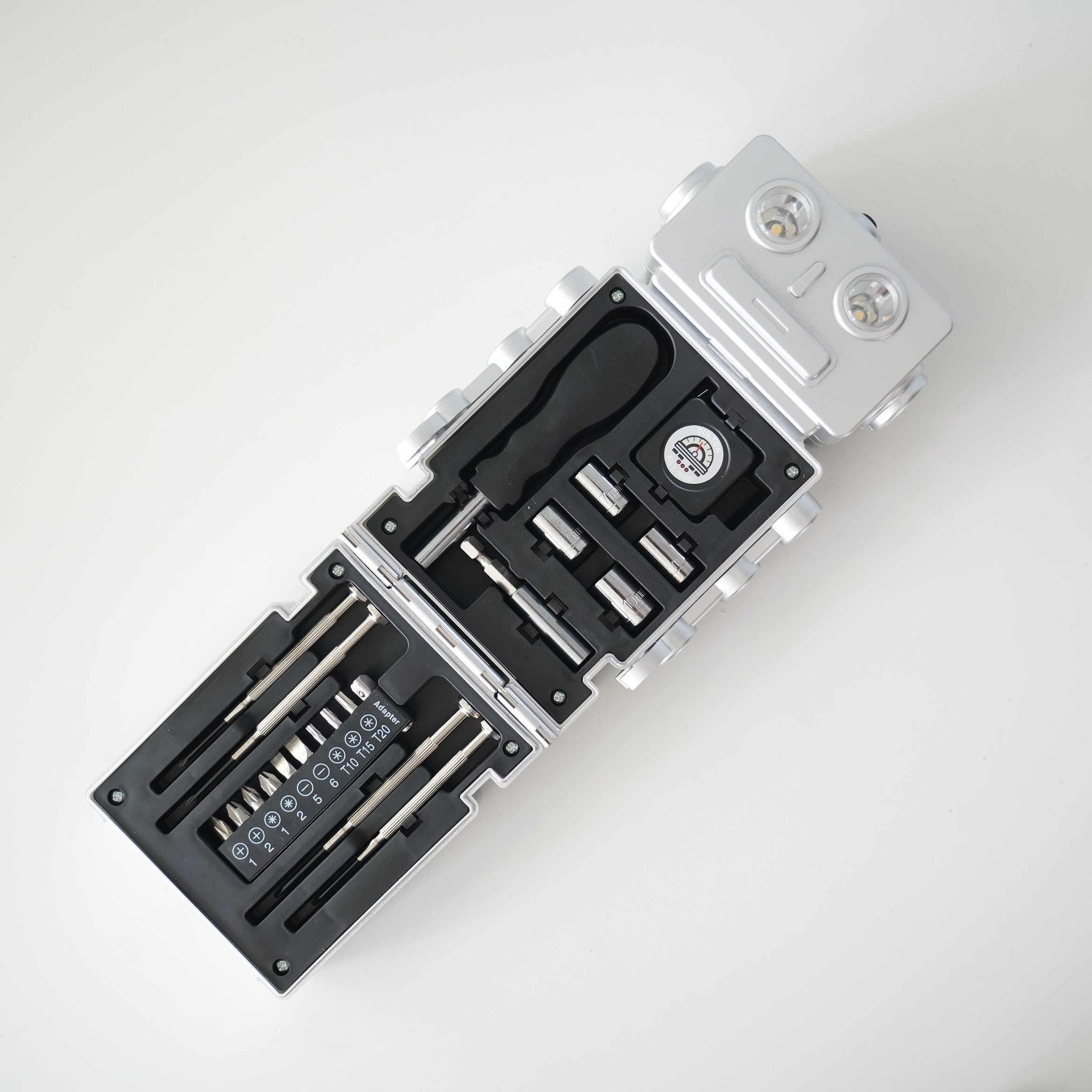 TOOL KIT ROBOT