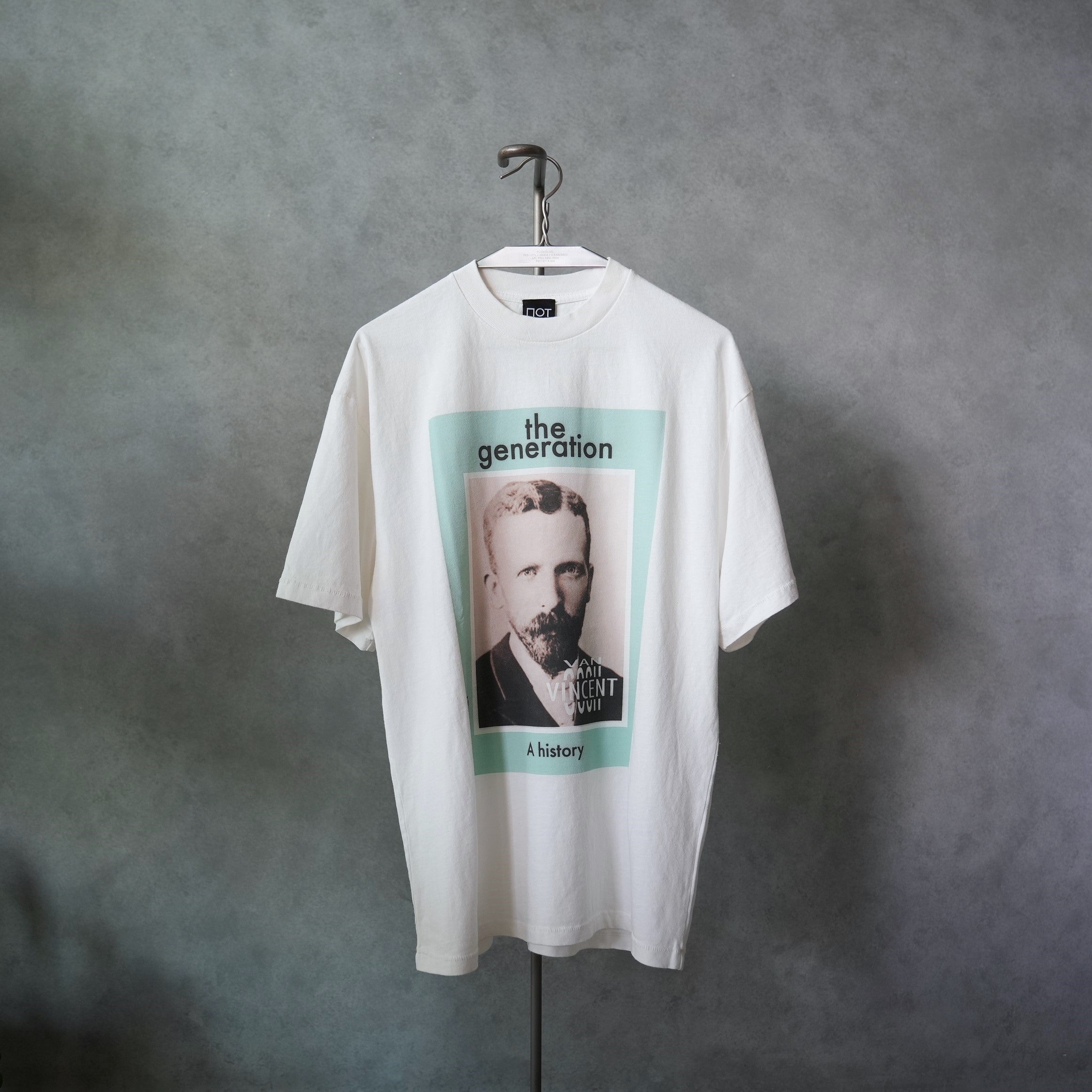 VAN GOGH BOOK TEE