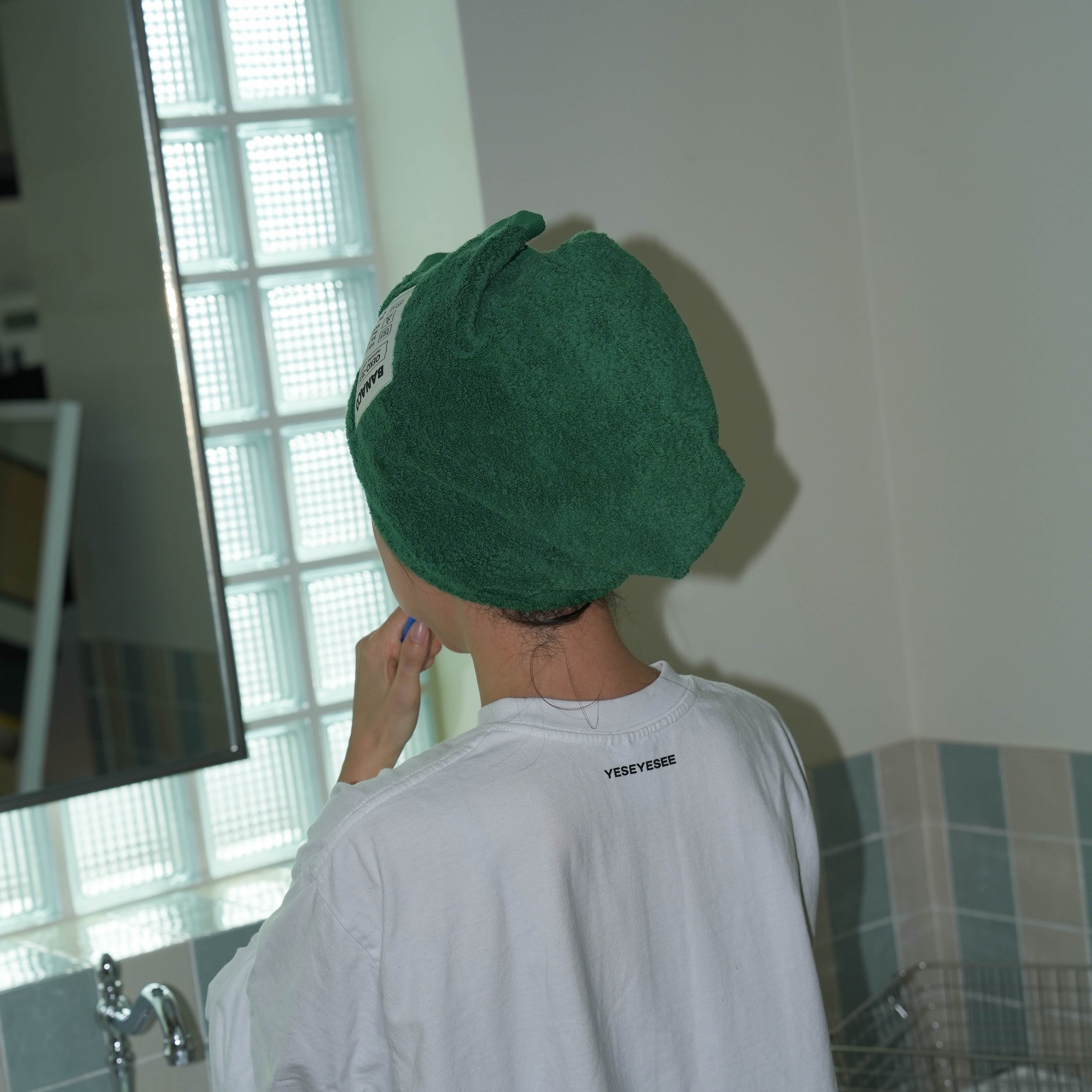 COLOR TOWEL