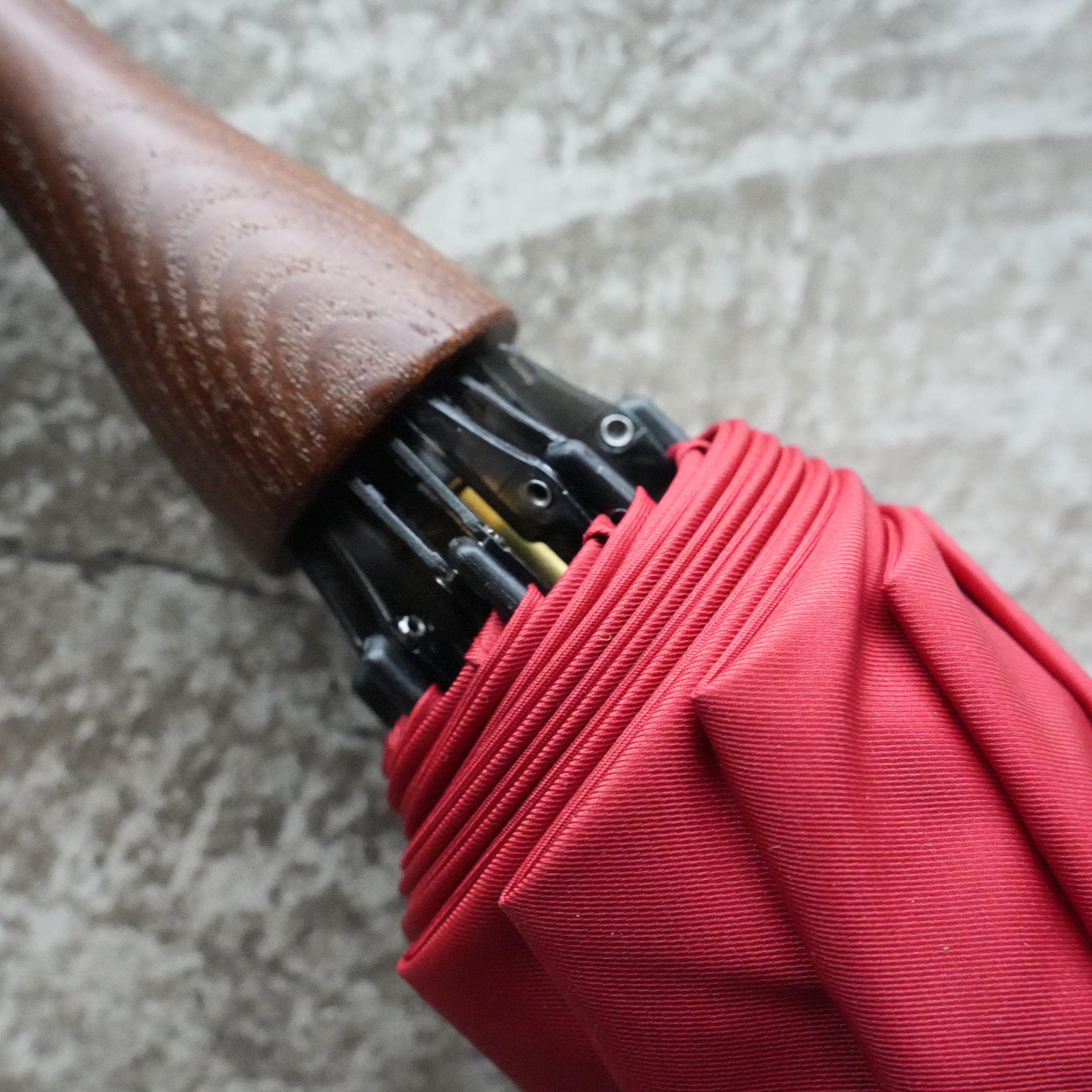 KOUMORI UMBRELLA FOLDING