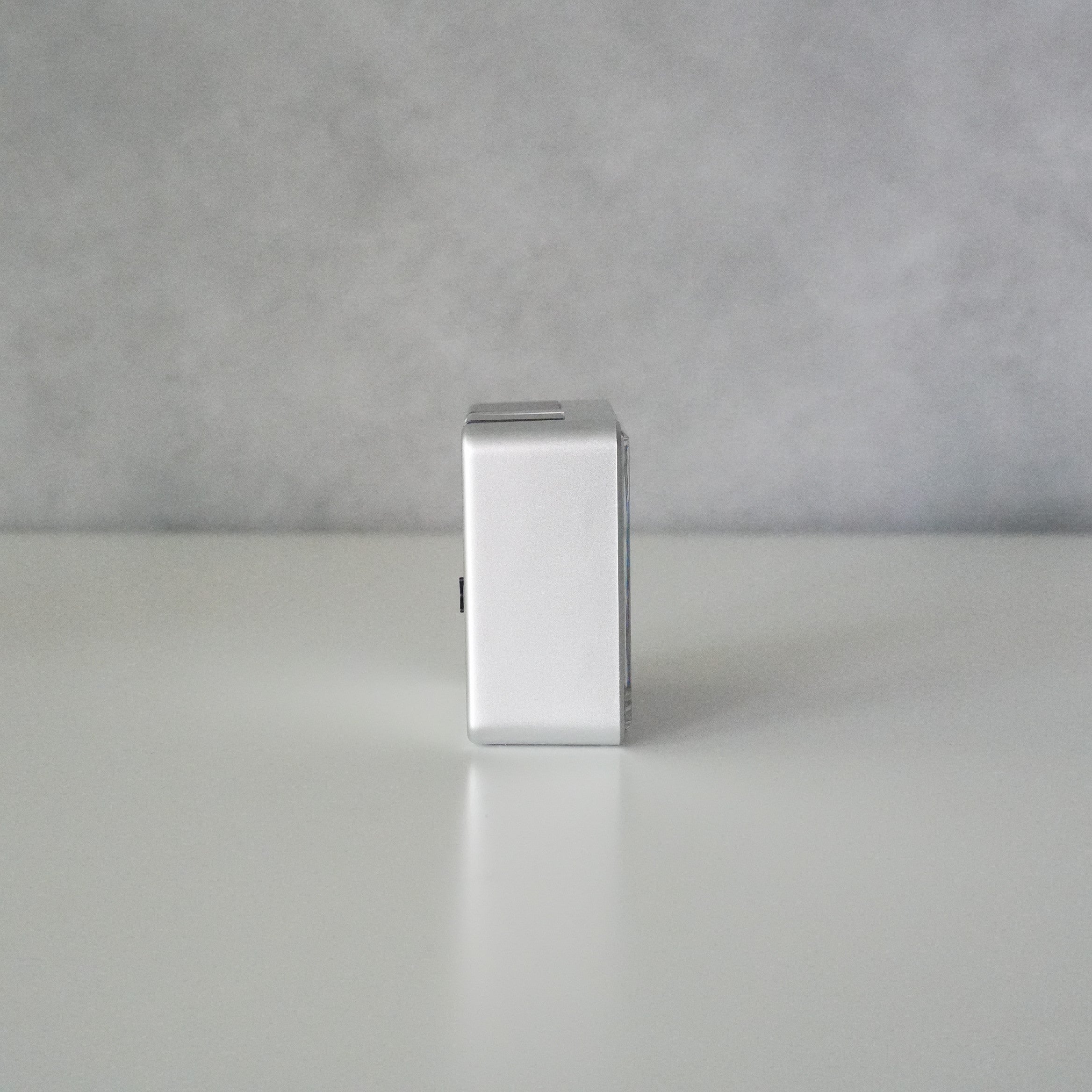 Analogue Alarm Clock 60.1013.54