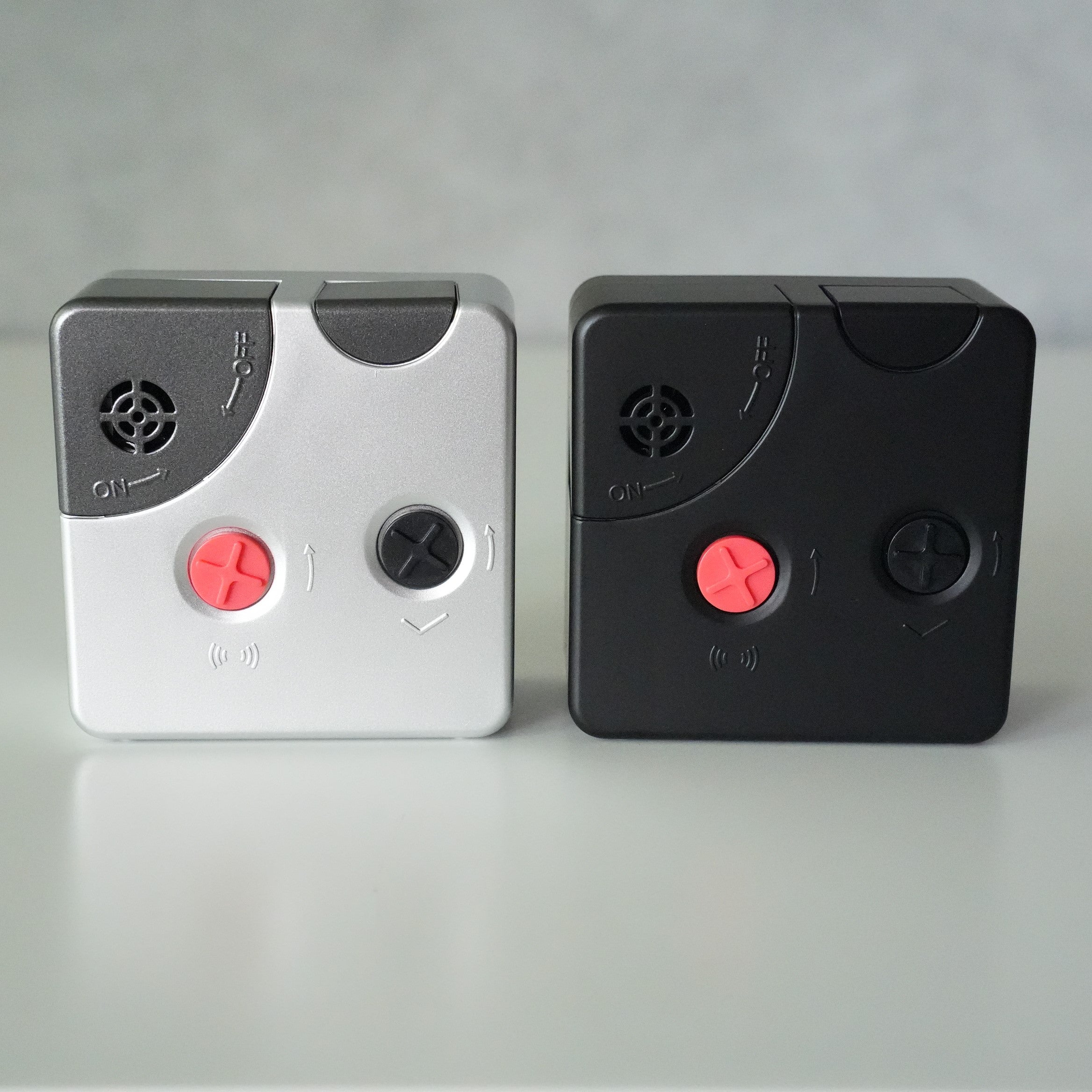 Analogue Alarm Clock 60.1013.54
