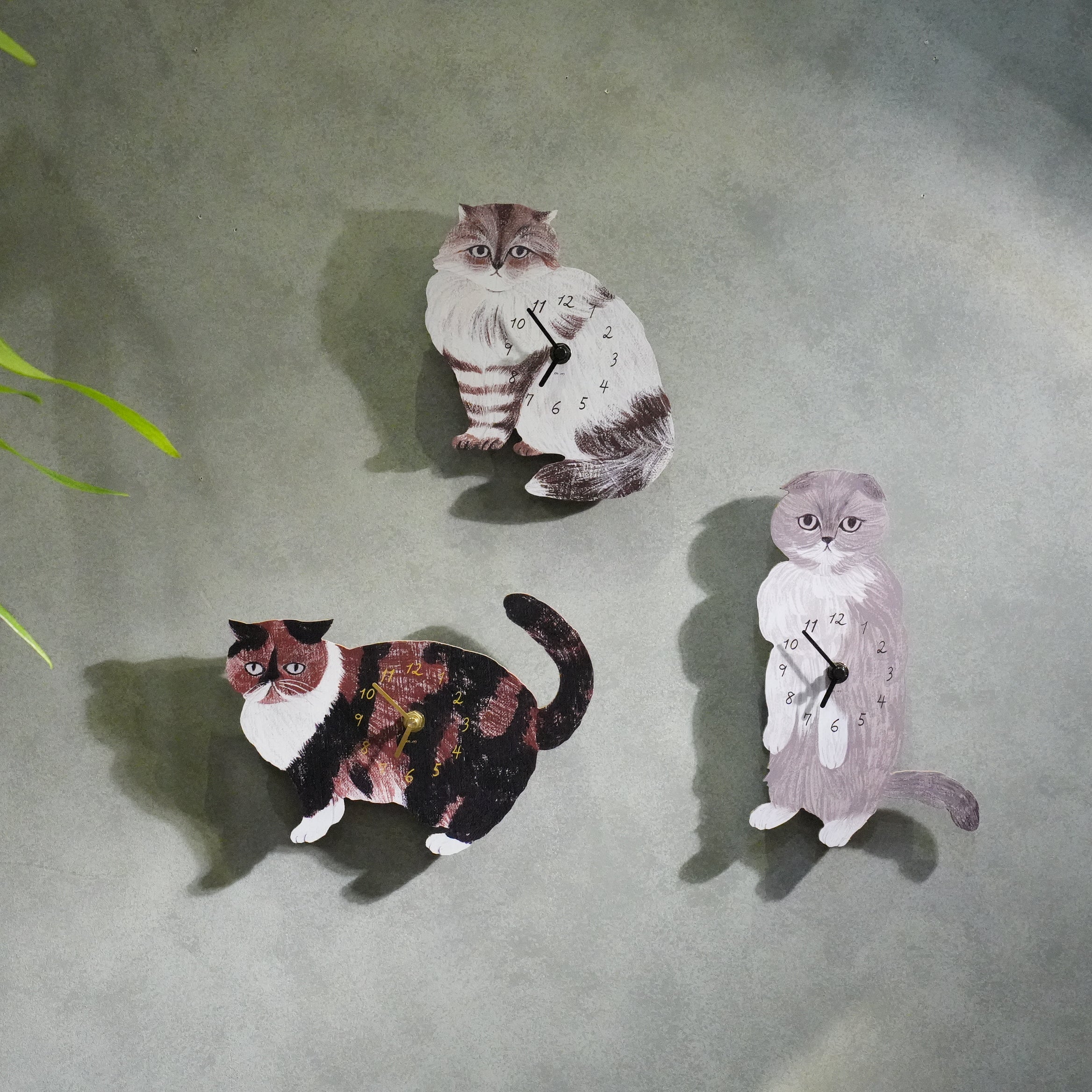 Matsuo Miyuki Diecut clock Belle