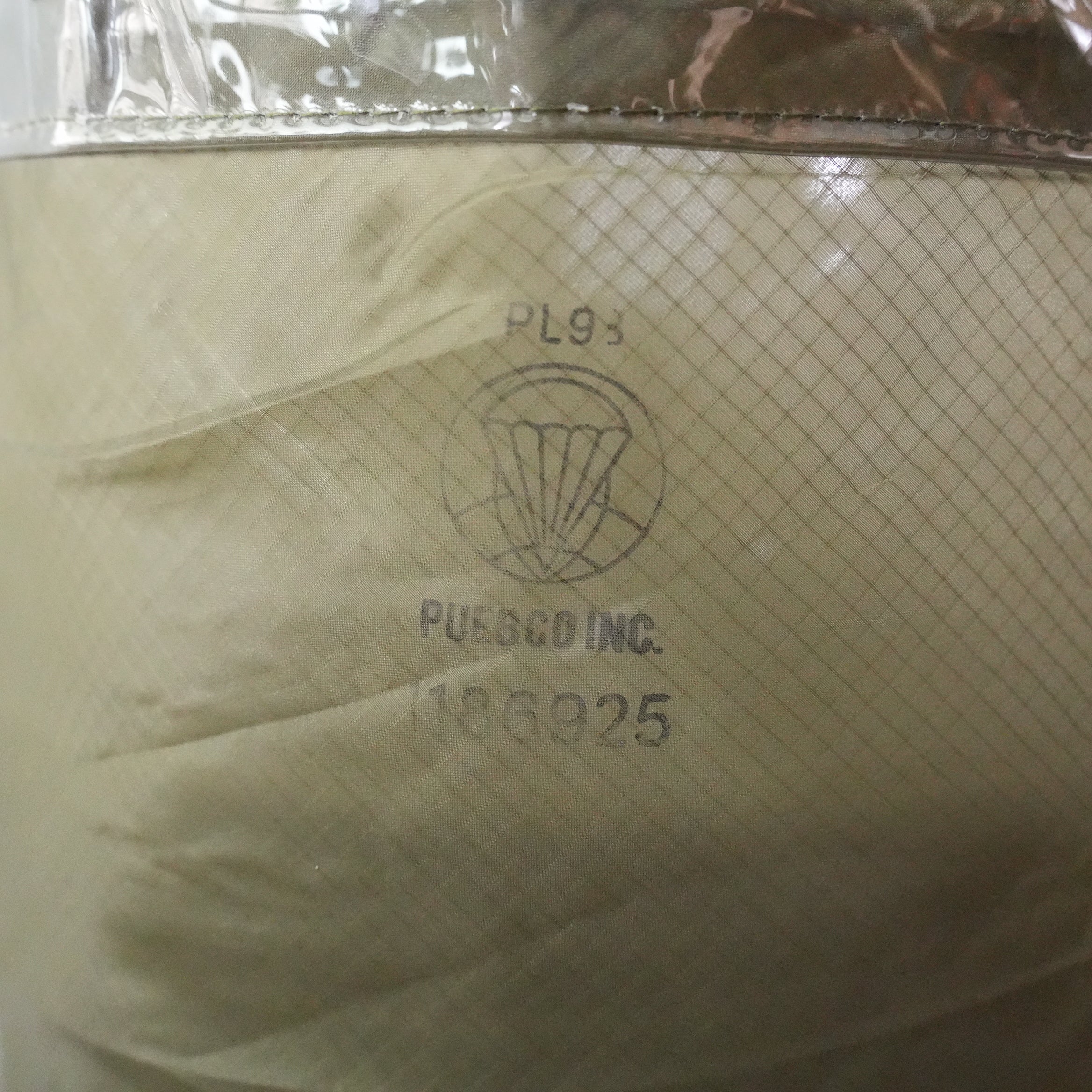 Covered Vintage Parachute Organizer