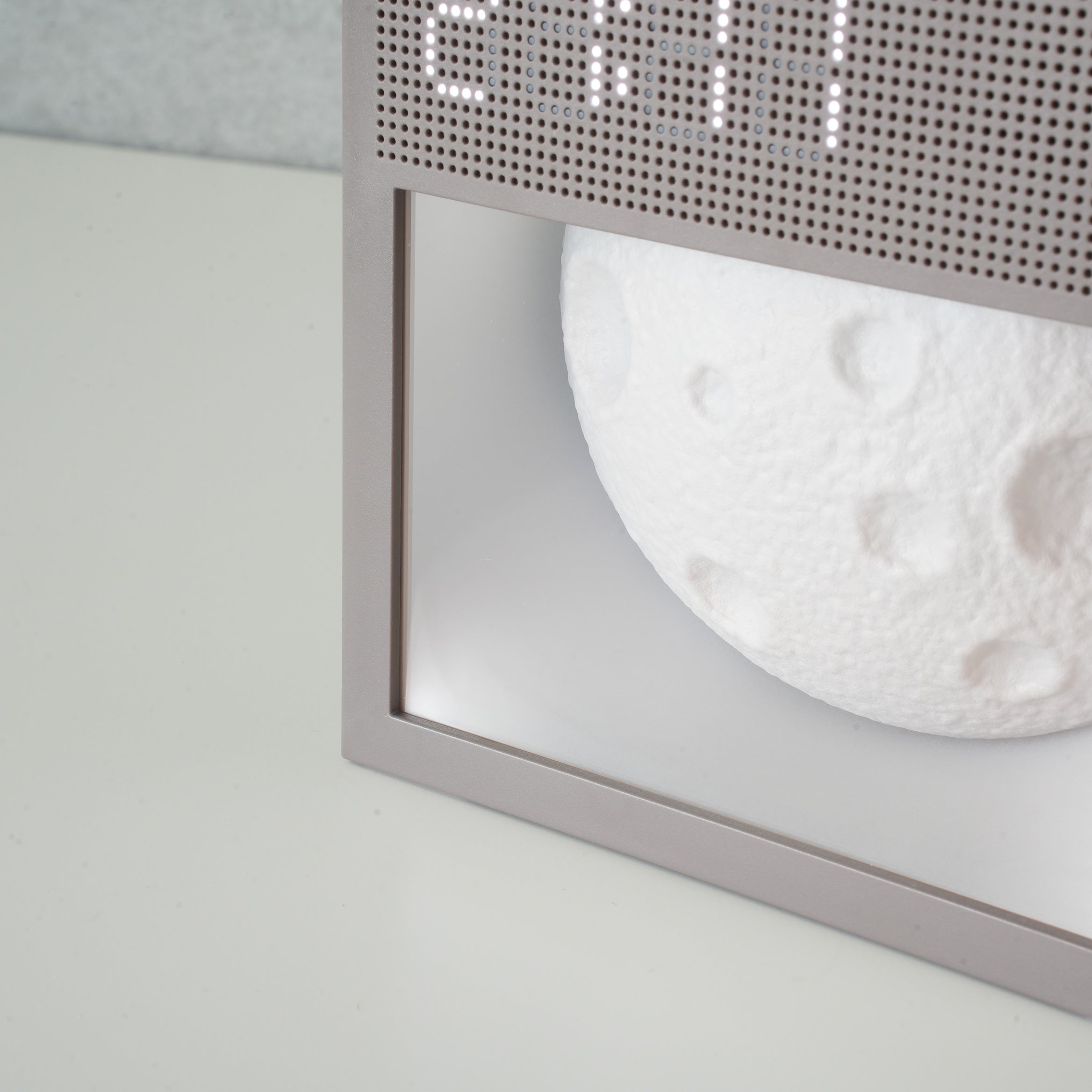 Moon Tempo Clock