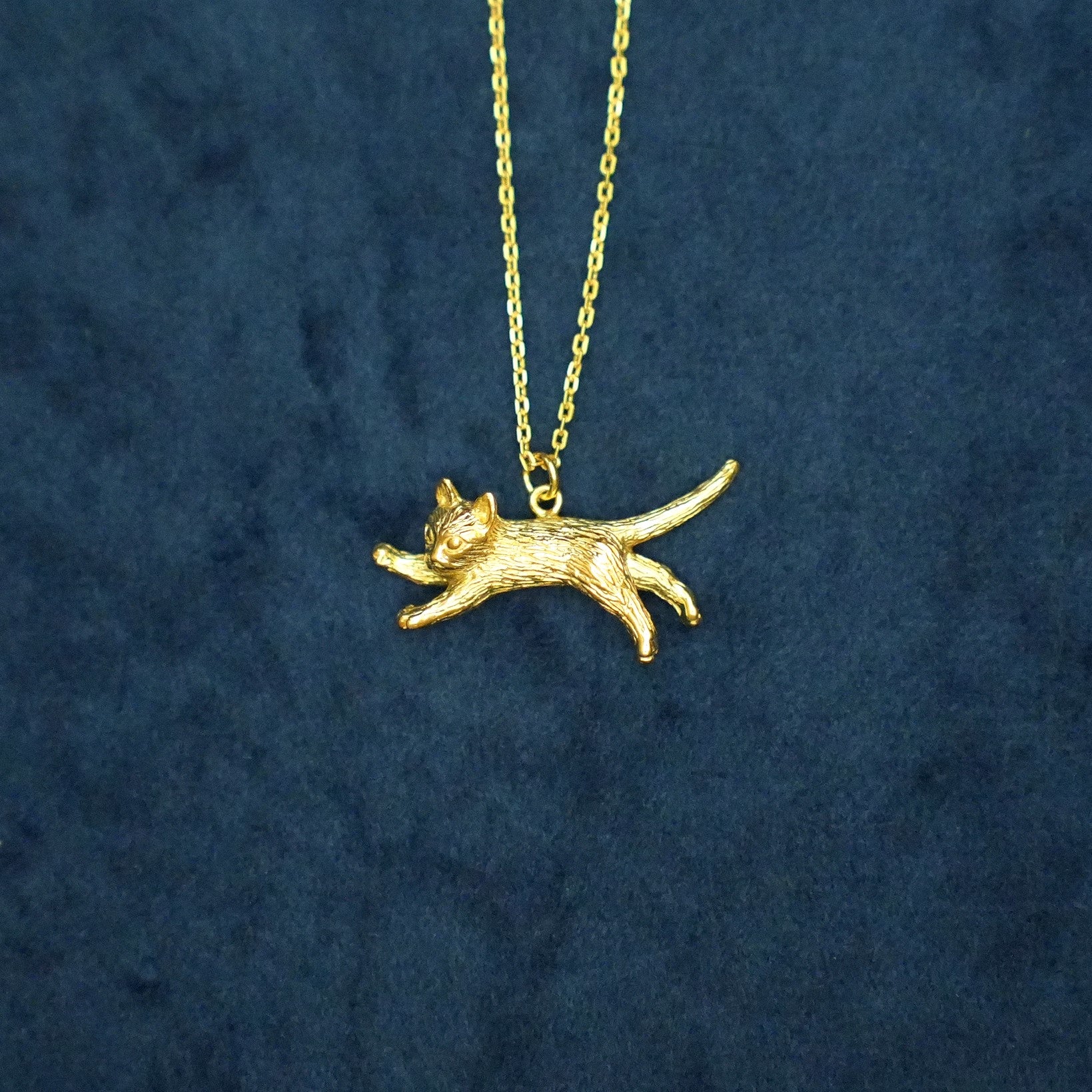 MUR MUR CAT NECKLACE
