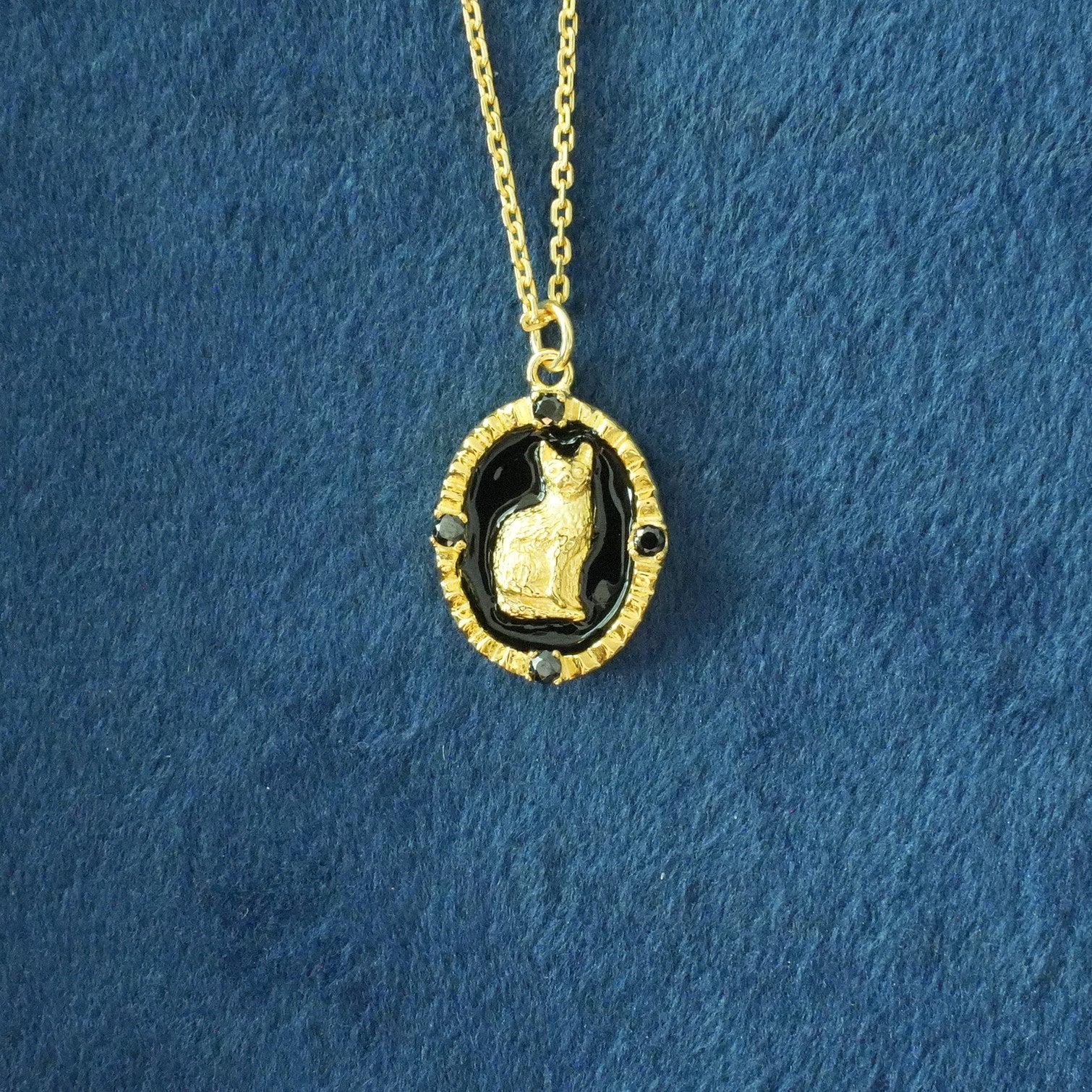 MUR MUR CAT RADIUS NECKLACE