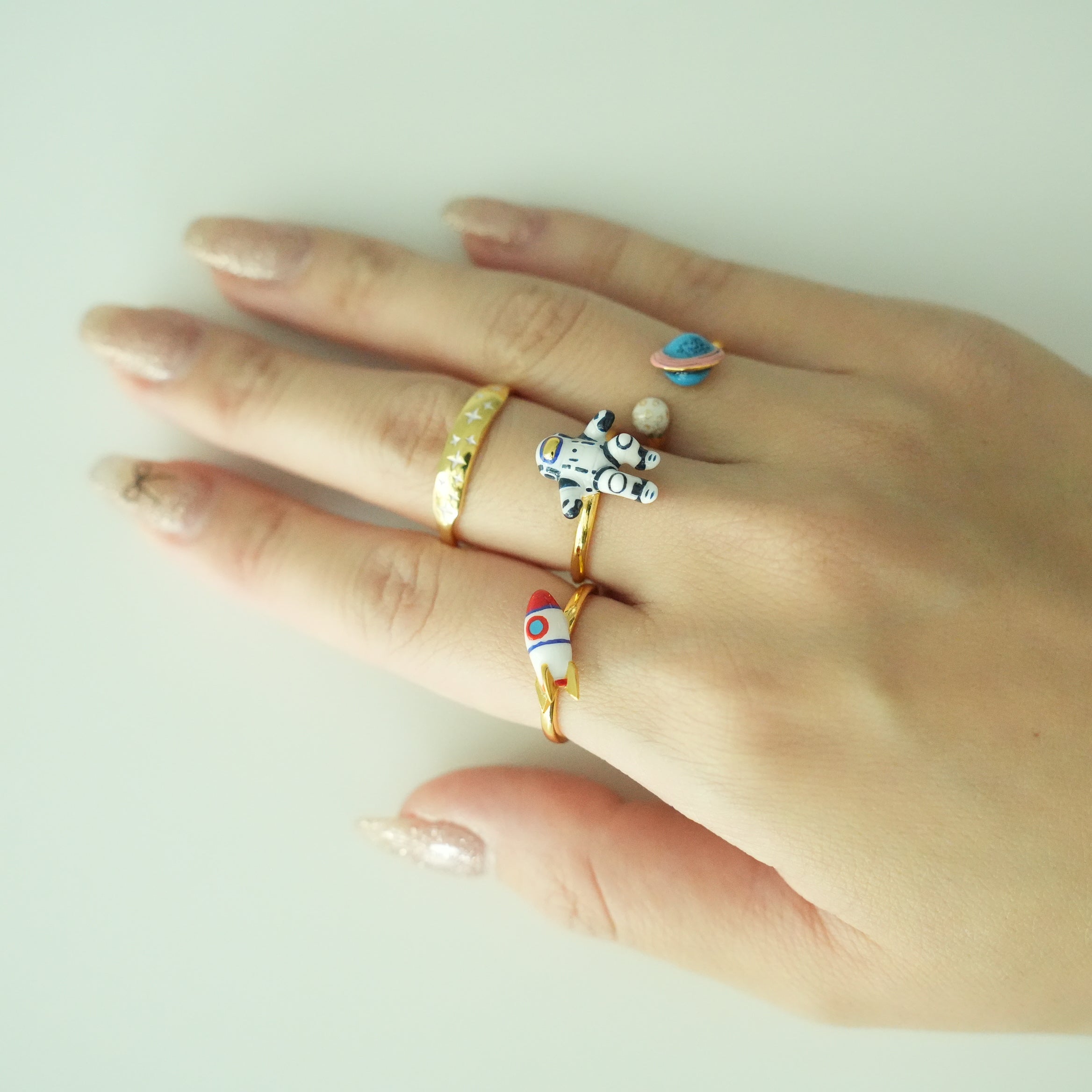SPACE WALKER STACKING RING