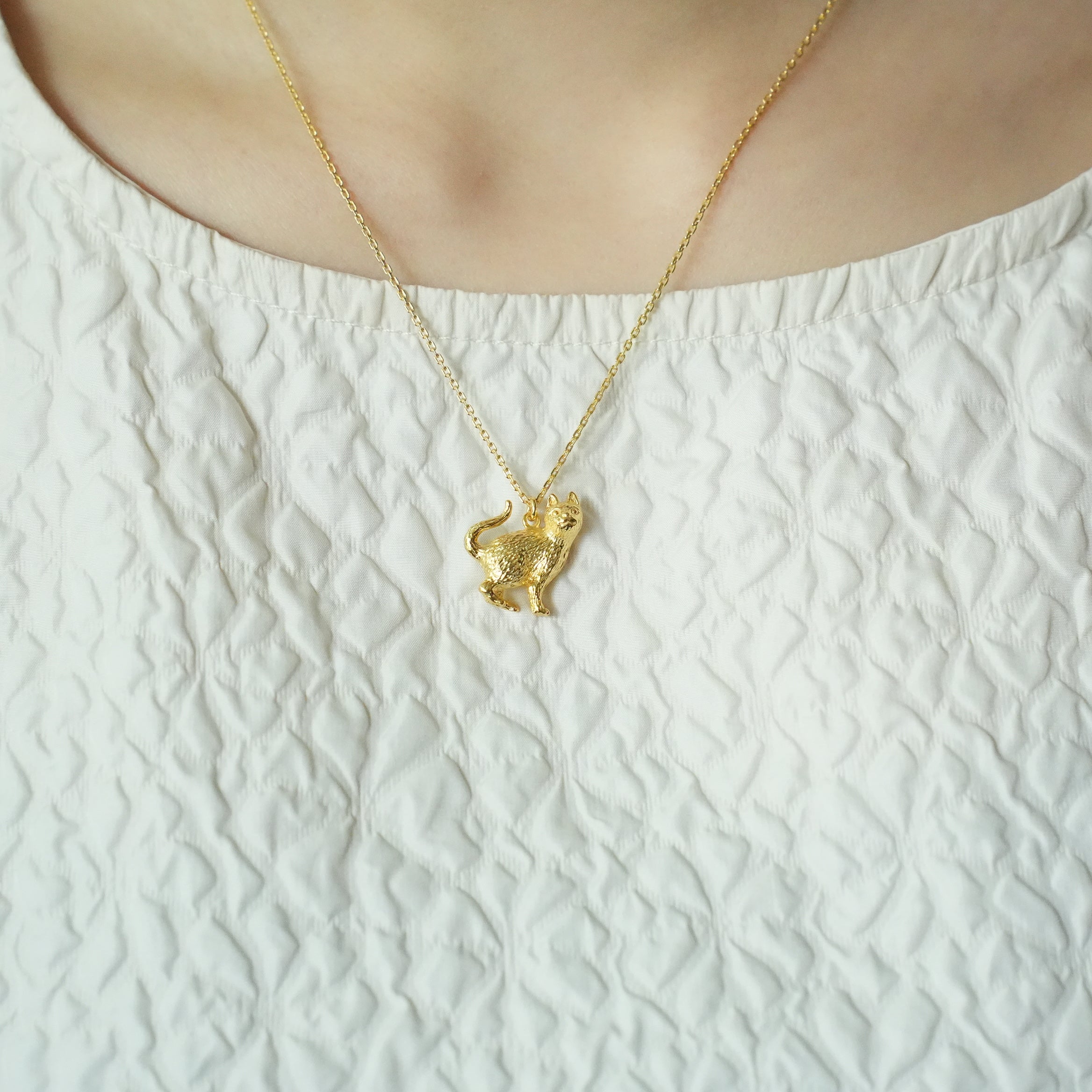 MUR MUR CAT NECKLACE