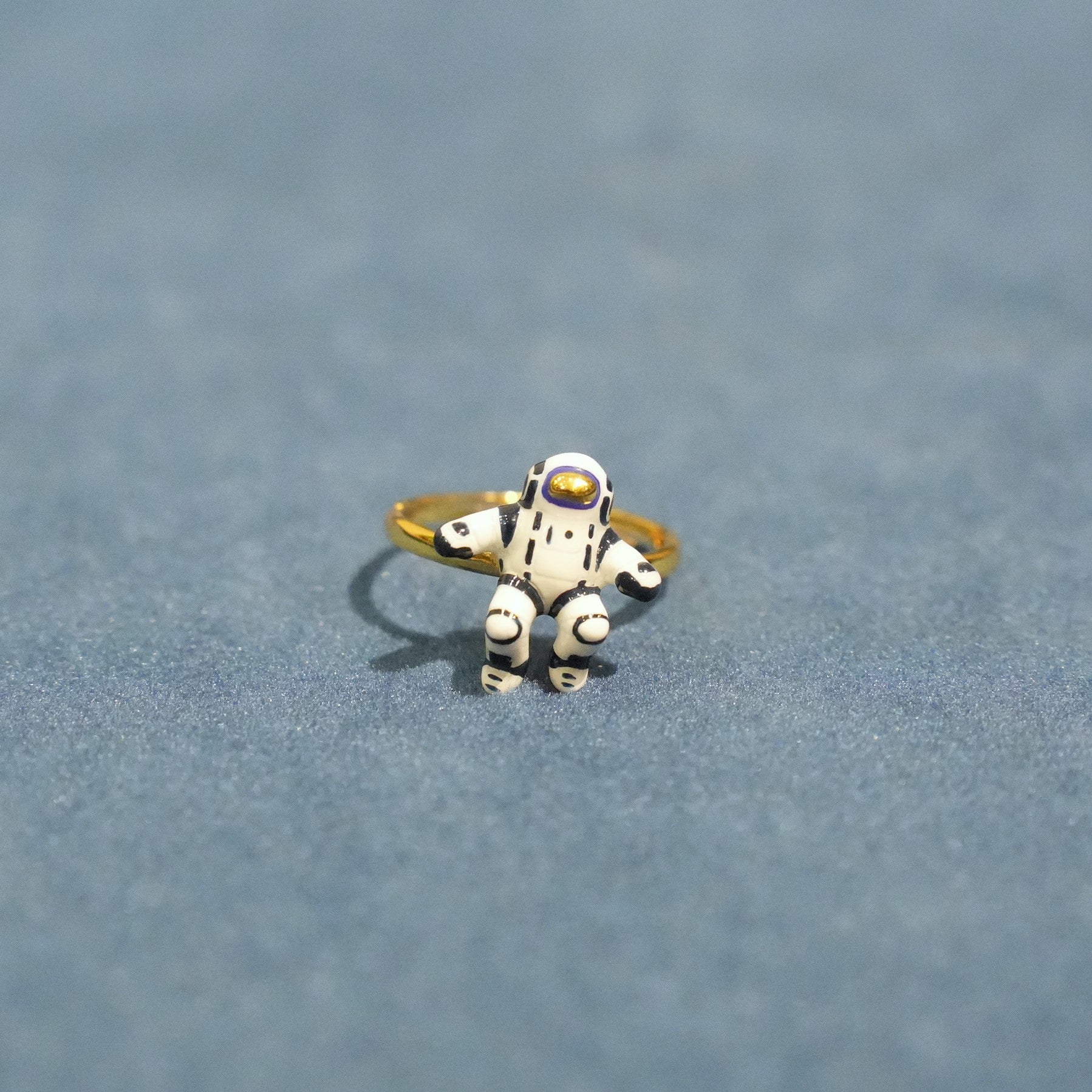 SPACE WALKER STACKING RING