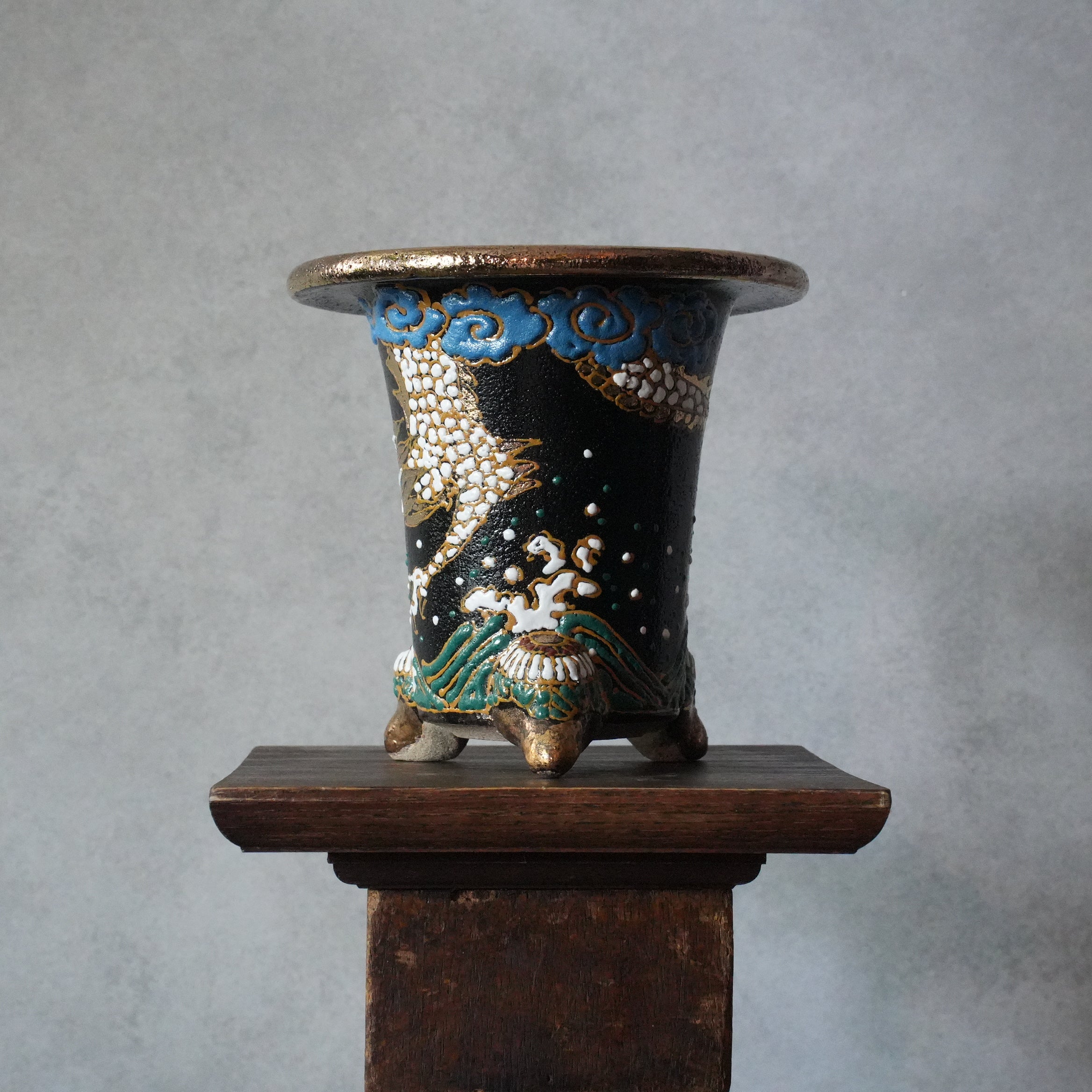 NISHIKI PLANTER