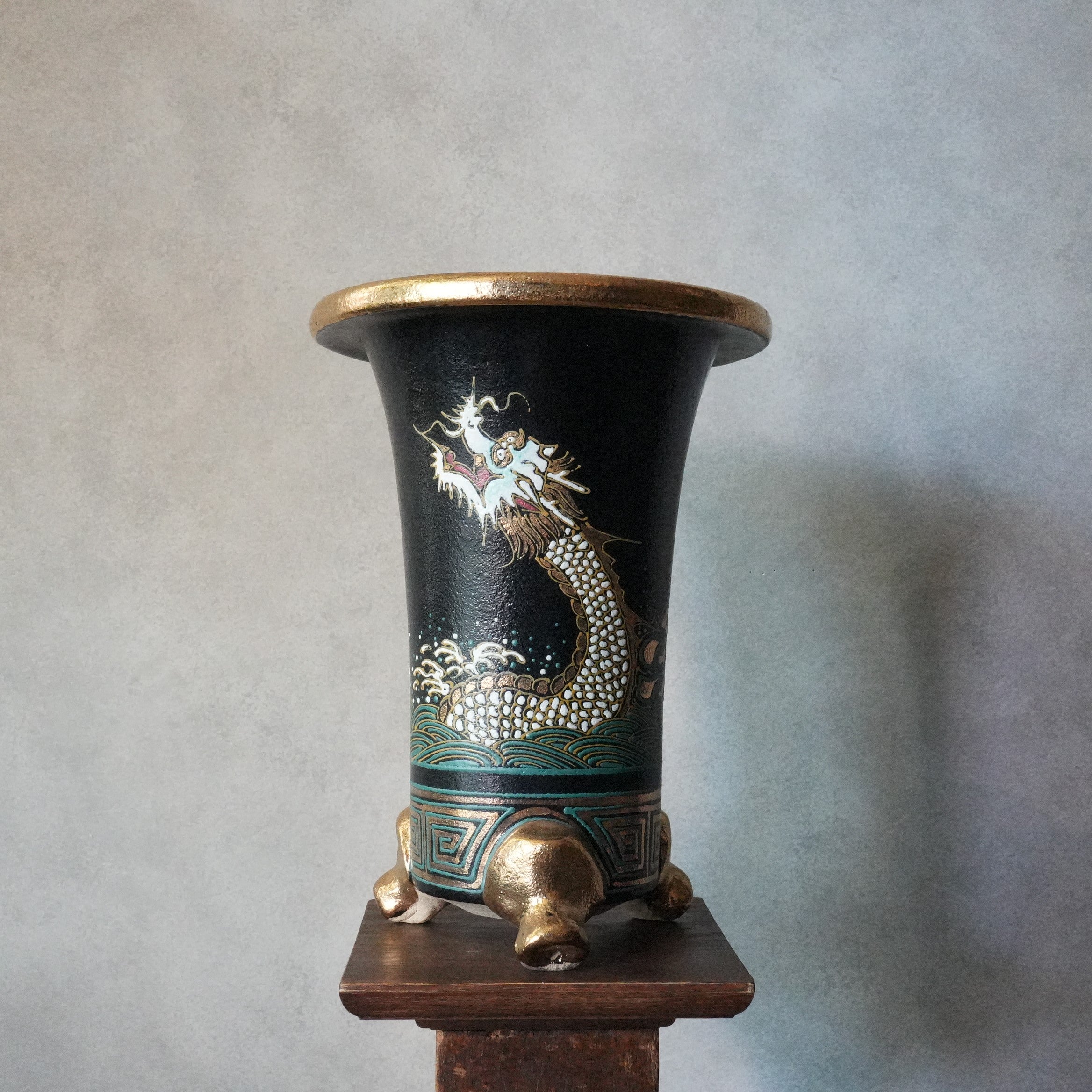 NISHIKI PLANTER