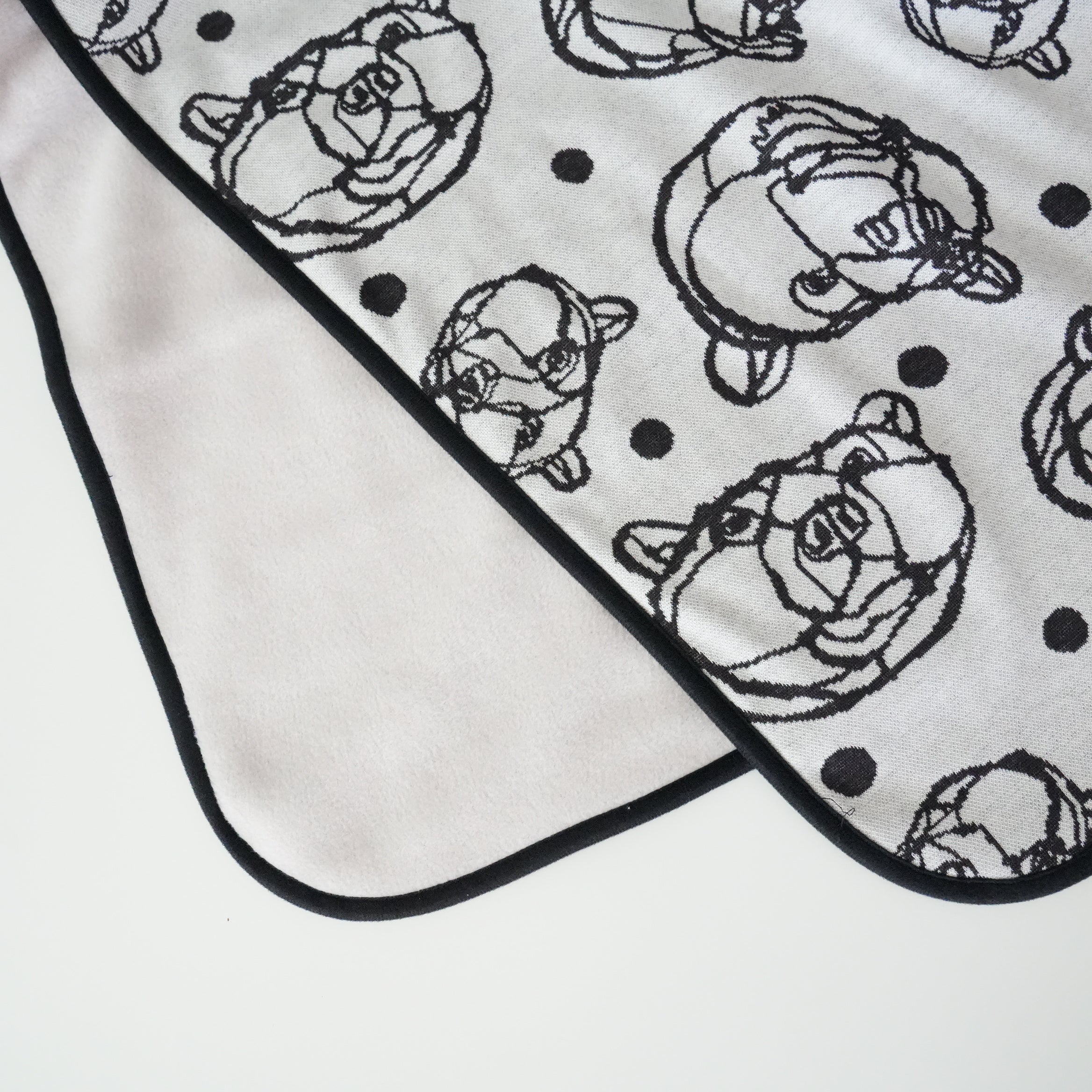 HAyU Blanket