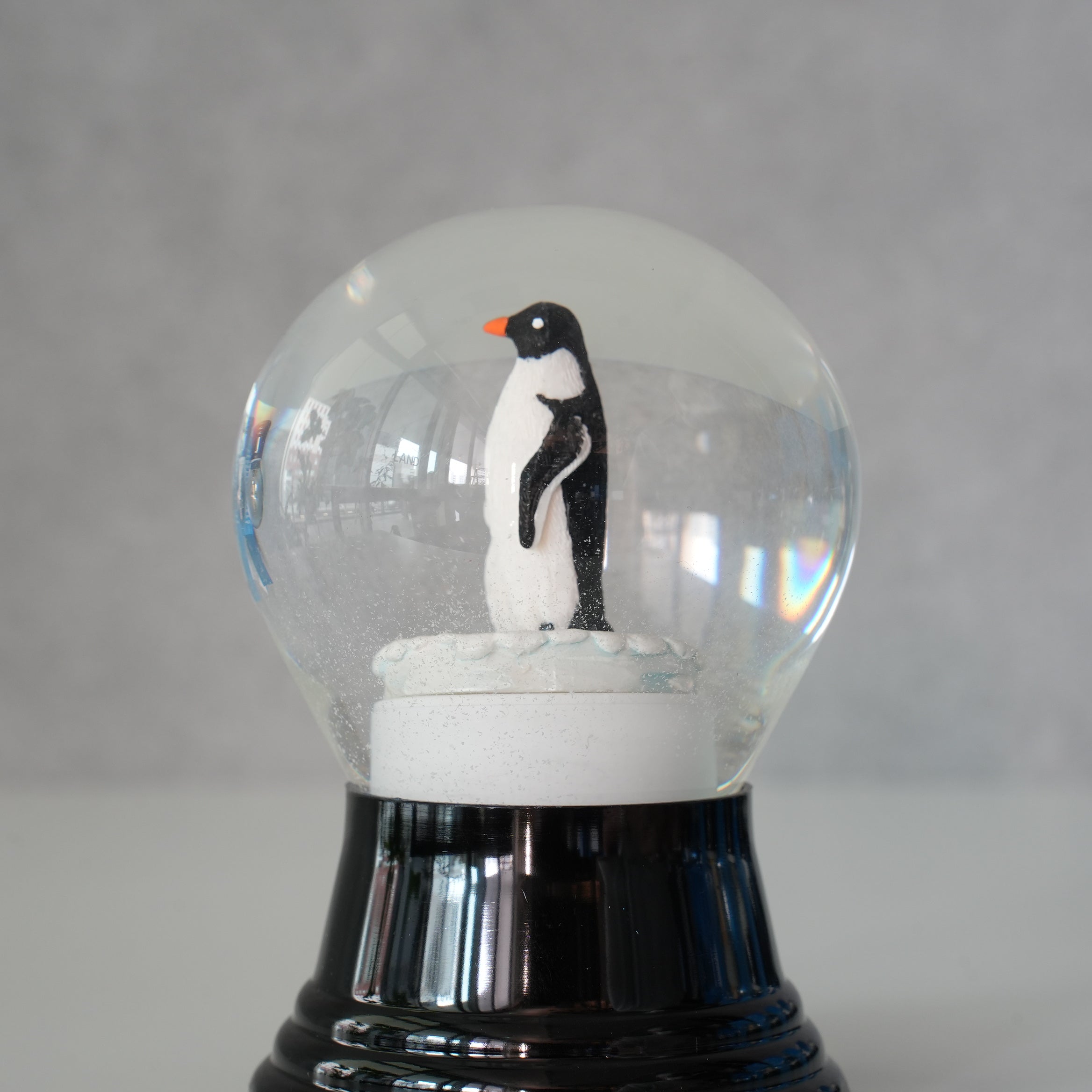 PERZY スノーグローブ 80mm Penguin mother and child