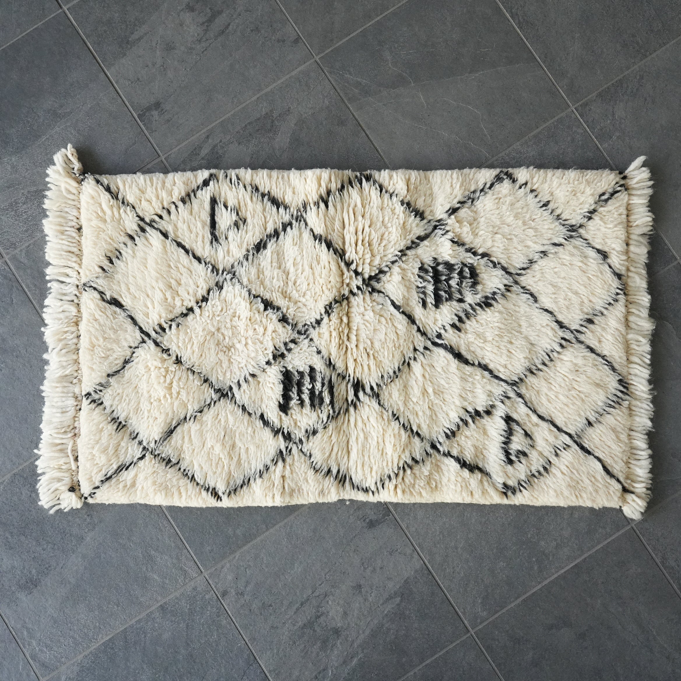 RUG the LIFE / Mrirt 184