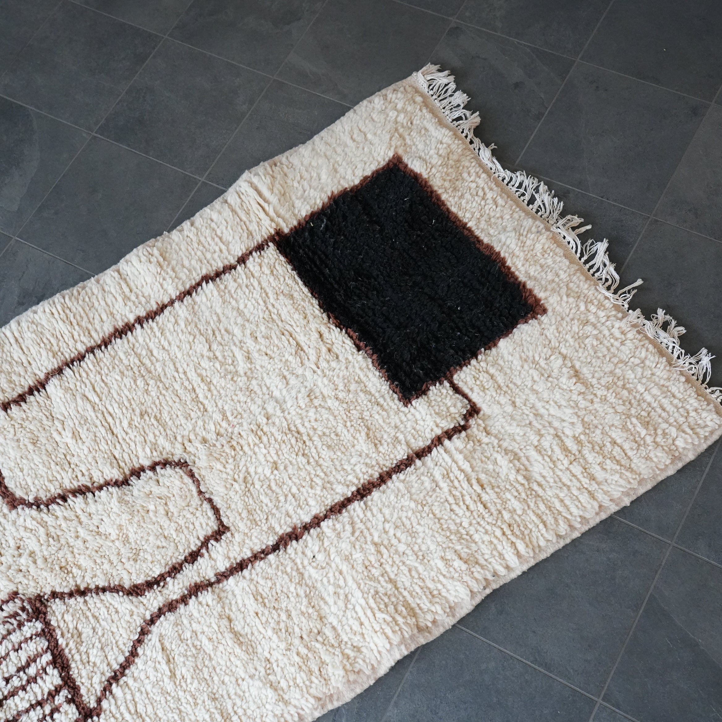 RUG the LIFE / Beniouarain 160