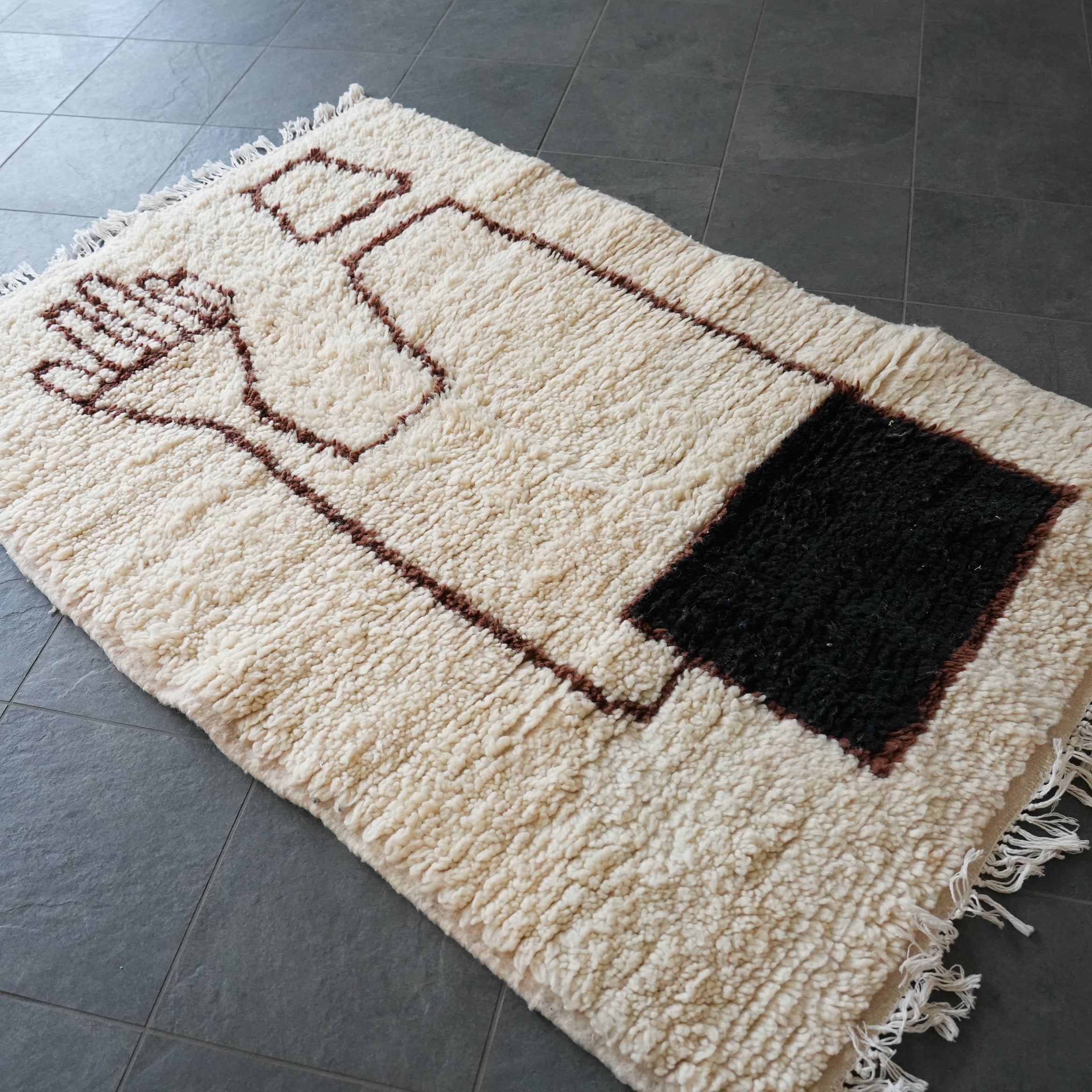 RUG the LIFE / Beniouarain 160