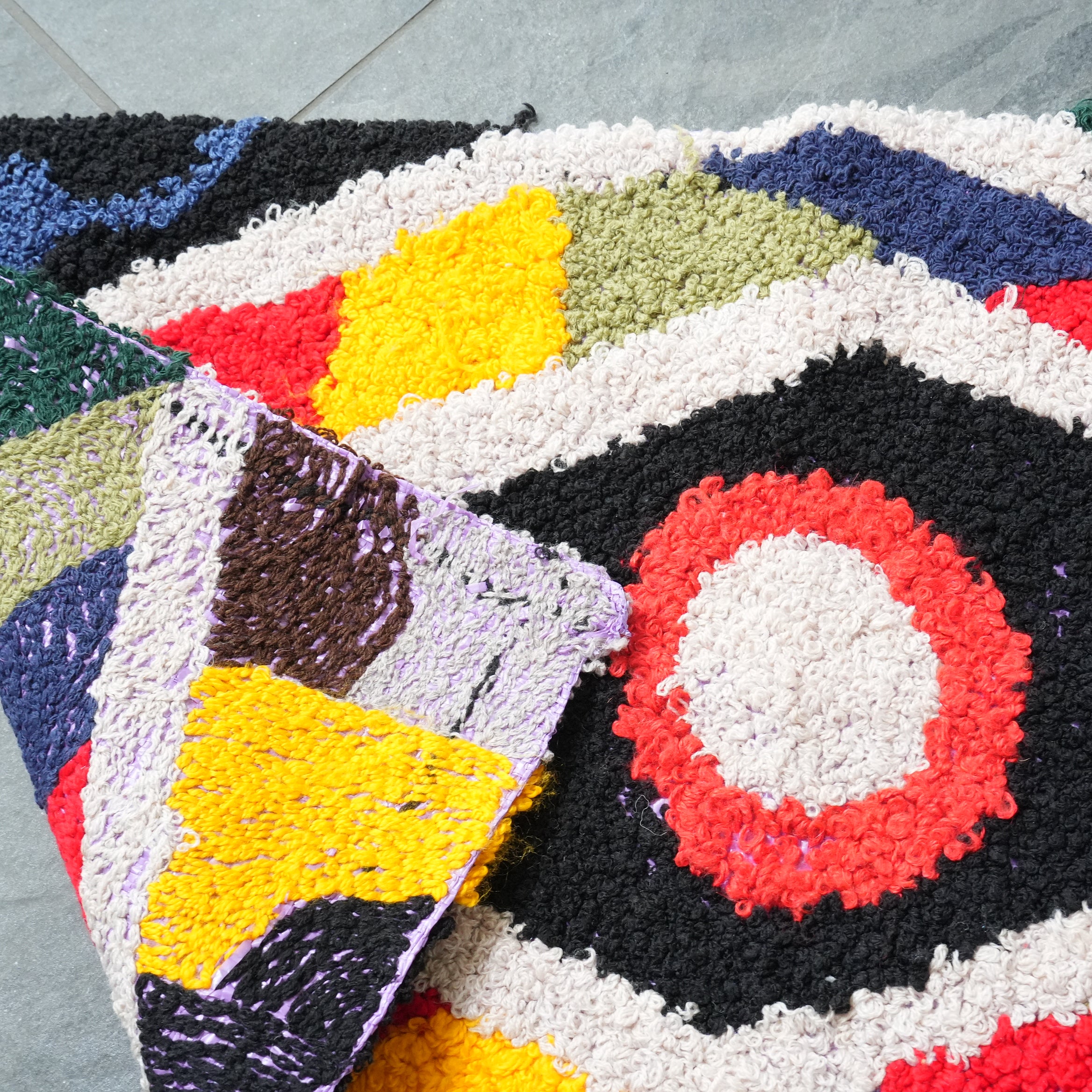 RUG the LIFE / Zindekh 002